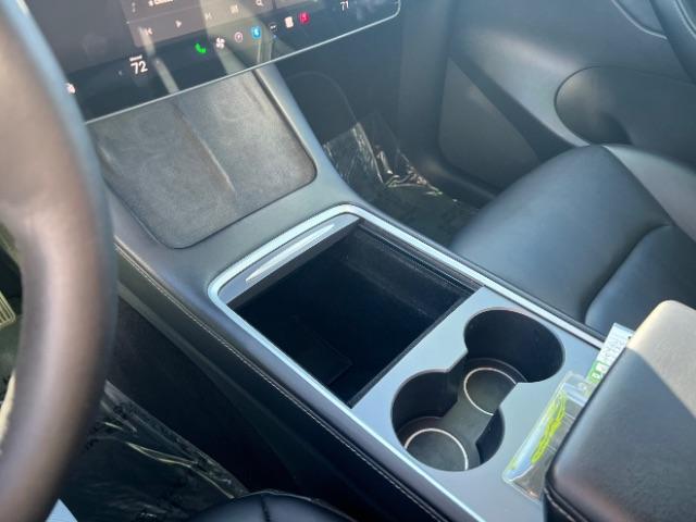 2022 Pearl White Multi-Coat /Black Tesla Model Y Long Range Dual Motor All-Wheel Drive (7SAYGAEEXNF) with an ELECTRIC engine, Automatic transmission, located at 1865 East Red Hills Pkwy, St. George, 84770, (435) 628-0023, 37.120850, -113.543640 - Excellent Tesla Model Y Long Range All Wheel Drive with 3rd row! 7 Seats! Battery is 90% healthy. Gets 290 on full charge. Still has remaining 120k mile Tesla warranty on battery and motor. We have aftermarkt battery warranties available. Southern Utah's Tesla Experts 4 Seasons Auto DL 7932 - Photo#18