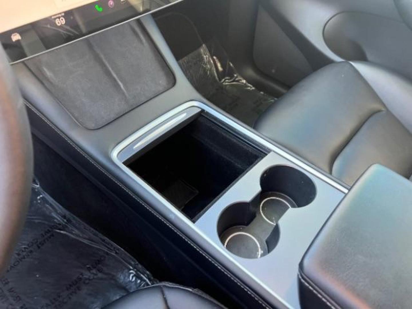 2022 Pearl White Multi-Coat /Black Tesla Model Y Long Range Dual Motor All-Wheel Drive (7SAYGAEEXNF) with an ELECTRIC engine, Automatic transmission, located at 1865 East Red Hills Pkwy, St. George, 84770, (435) 628-0023, 37.120850, -113.543640 - Photo#18