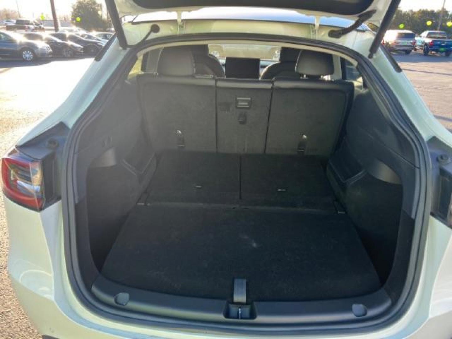 2022 Pearl White Multi-Coat /Black Tesla Model Y Long Range Dual Motor All-Wheel Drive (7SAYGAEEXNF) with an ELECTRIC engine, Automatic transmission, located at 1865 East Red Hills Pkwy, St. George, 84770, (435) 628-0023, 37.120850, -113.543640 - Photo#24