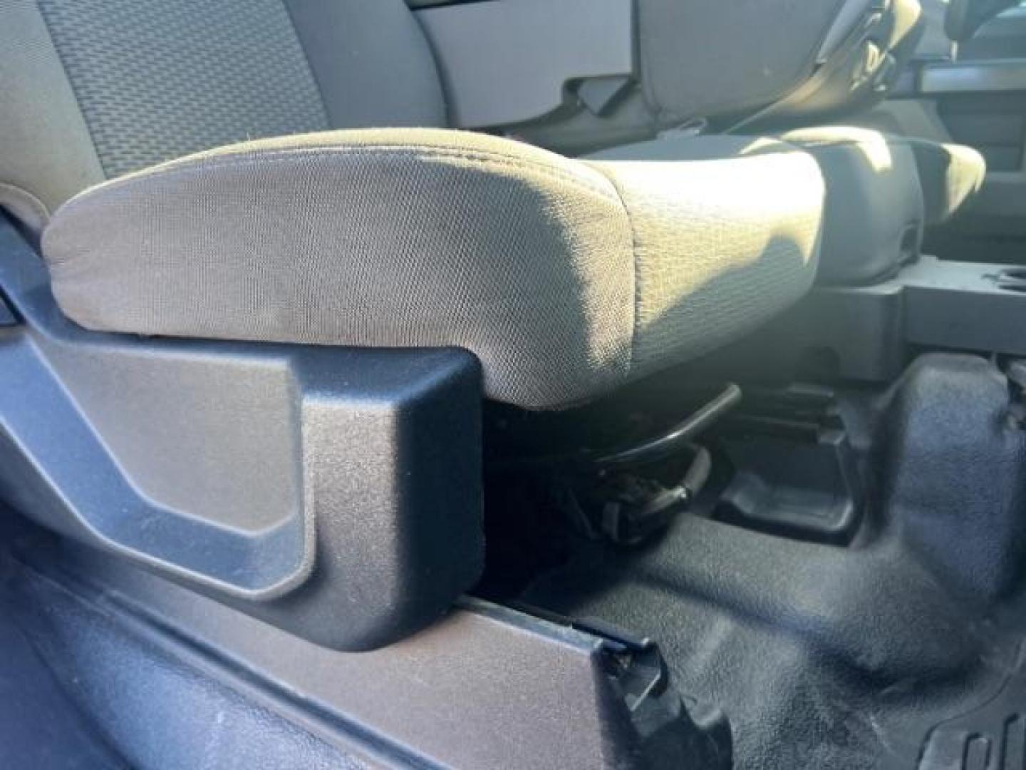 2017 Oxford White /Medium Earth Gray Ford F-550 Chassis XLT (1FD0W5HT1HE) with an Powerstroke 6.7L V-8 diesel direct injection engine, Automatic transmission, located at 940 North Main Street, Cedar City, UT, 84720, (435) 628-0023, 37.692936, -113.061897 - Photo#27