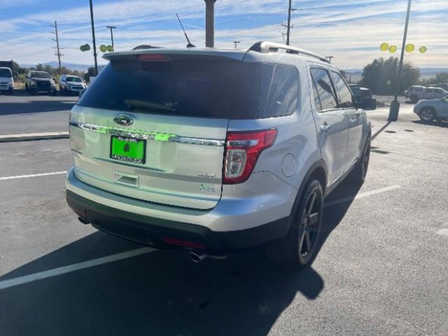 2014 Ingot Silver Metallic /Charcoal Black w/Pecan Inserts Ford Explorer Limited (1FM5K8F84EG) with an 3.5L V-6 DOHC engine, Automatic transmission, located at 940 North Main Street, Cedar City, UT, 84720, (435) 628-0023, 37.692936, -113.061897 - Photo#6