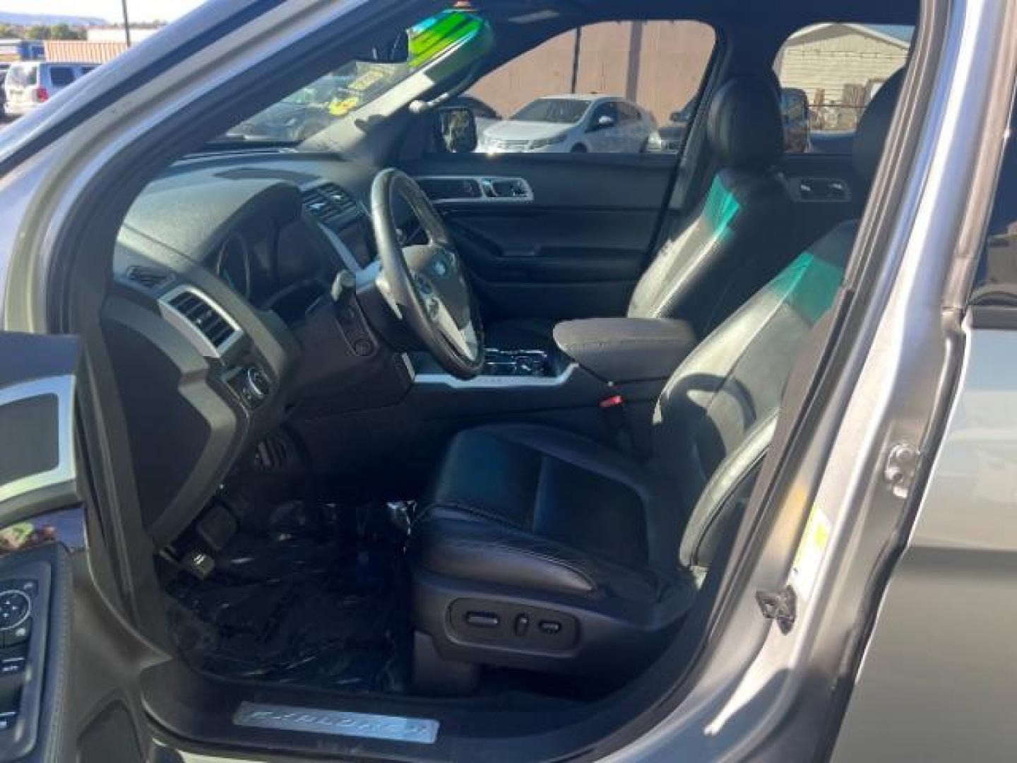 2014 Ingot Silver Metallic /Charcoal Black w/Pecan Inserts Ford Explorer Limited (1FM5K8F84EG) with an 3.5L V-6 DOHC engine, Automatic transmission, located at 940 North Main Street, Cedar City, UT, 84720, (435) 628-0023, 37.692936, -113.061897 - Photo#14