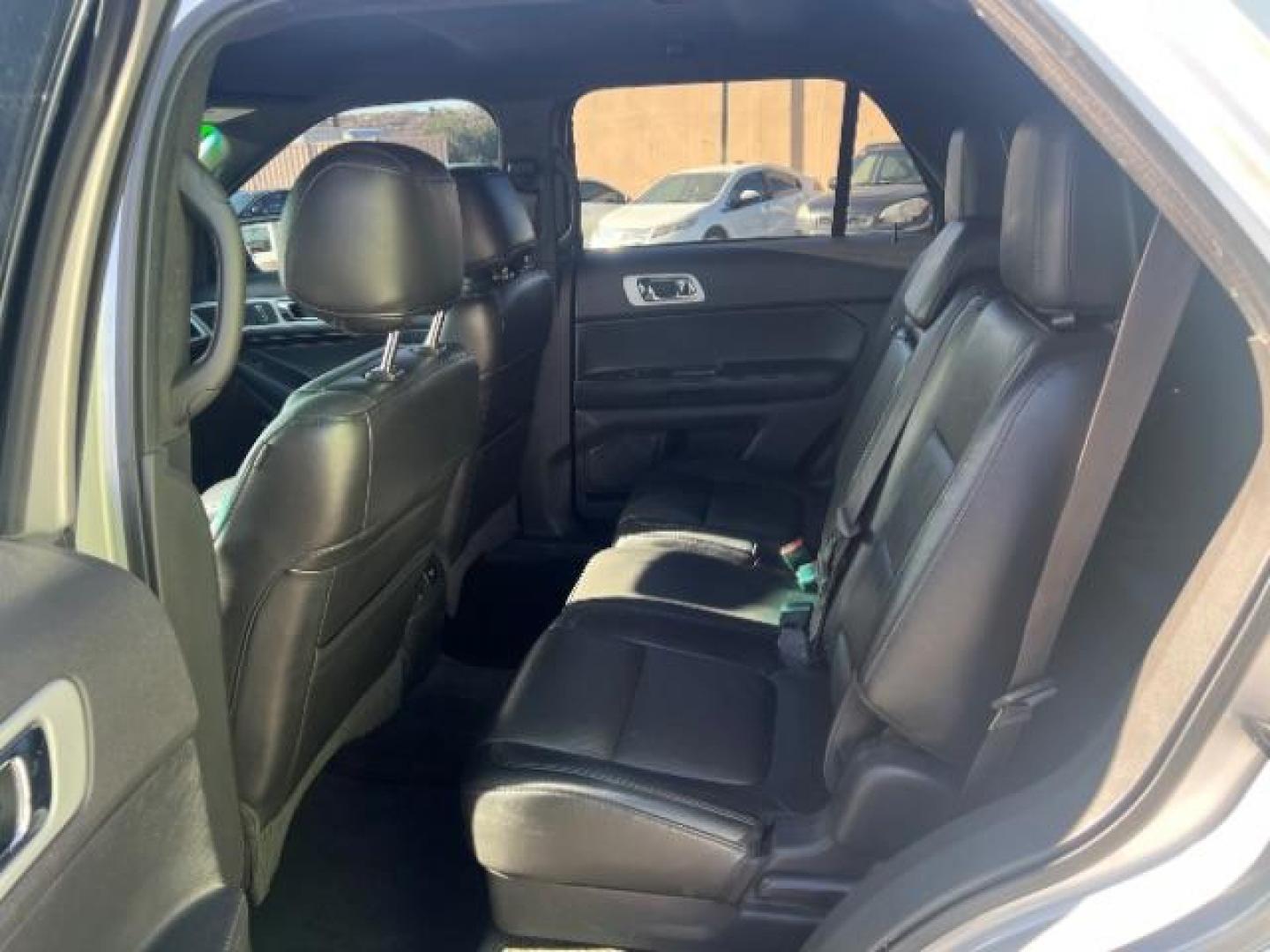 2014 Ingot Silver Metallic /Charcoal Black w/Pecan Inserts Ford Explorer Limited (1FM5K8F84EG) with an 3.5L V-6 DOHC engine, Automatic transmission, located at 940 North Main Street, Cedar City, UT, 84720, (435) 628-0023, 37.692936, -113.061897 - Photo#21