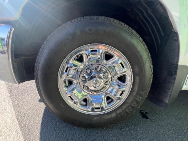 2020 Glacier White /Beige Nissan NV Passenger NV3500 HD SL (5BZAF0AA3LN) with an Endurance 5.6L V-8 gasoline direct injection engine, Automatic transmission, located at 1865 East Red Hills Pkwy, St. George, 84770, (435) 628-0023, 37.120850, -113.543640 - Spotless NV3500 SL ready for the whole family. 2wd but we can arrange the 4x4 convertions for you if desired. V8, Tow, Cruise control Other High Value Options: 3rd Row Seat Back-up Camera Bluetooth Connection Chrome Wheels Climate Control Fog Lamps Heated Front Seat Leather Seats Multi-Zo - Photo#10