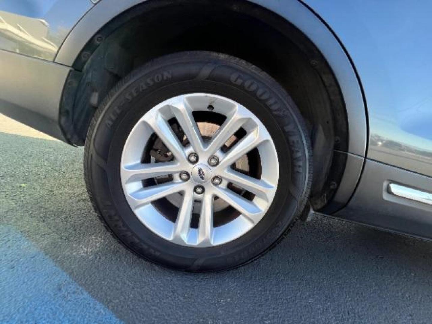 2017 Smoked Quartz Metallic Tinted Clearcoat /Ebony Black Ford Explorer XLT (1FM5K7D85HG) with an EcoBoost 2.3L I-4 gasoline direct injection engine, Automatic transmission, located at 1865 East Red Hills Pkwy, St. George, 84770, (435) 628-0023, 37.120850, -113.543640 - We specialize in helping ALL people get the best financing available. No matter your credit score, good, bad or none we can get you an amazing rate. Had a bankruptcy, divorce, or repossessions? We give you the green light to get your credit back on the road. Low down and affordable payments that fit - Photo#9
