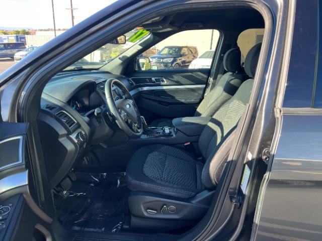 2017 Smoked Quartz Metallic Tinted Clearcoat /Ebony Black Ford Explorer XLT (1FM5K7D85HG) with an EcoBoost 2.3L I-4 gasoline direct injection engine, Automatic transmission, located at 940 North Main Street, Cedar City, UT, 84720, (435) 628-0023, 37.692936, -113.061897 - We specialize in helping ALL people get the best financing available. No matter your credit score, good, bad or none we can get you an amazing rate. Had a bankruptcy, divorce, or repossessions? We give you the green light to get your credit back on the road. Low down and affordable payments that fit - Photo#14