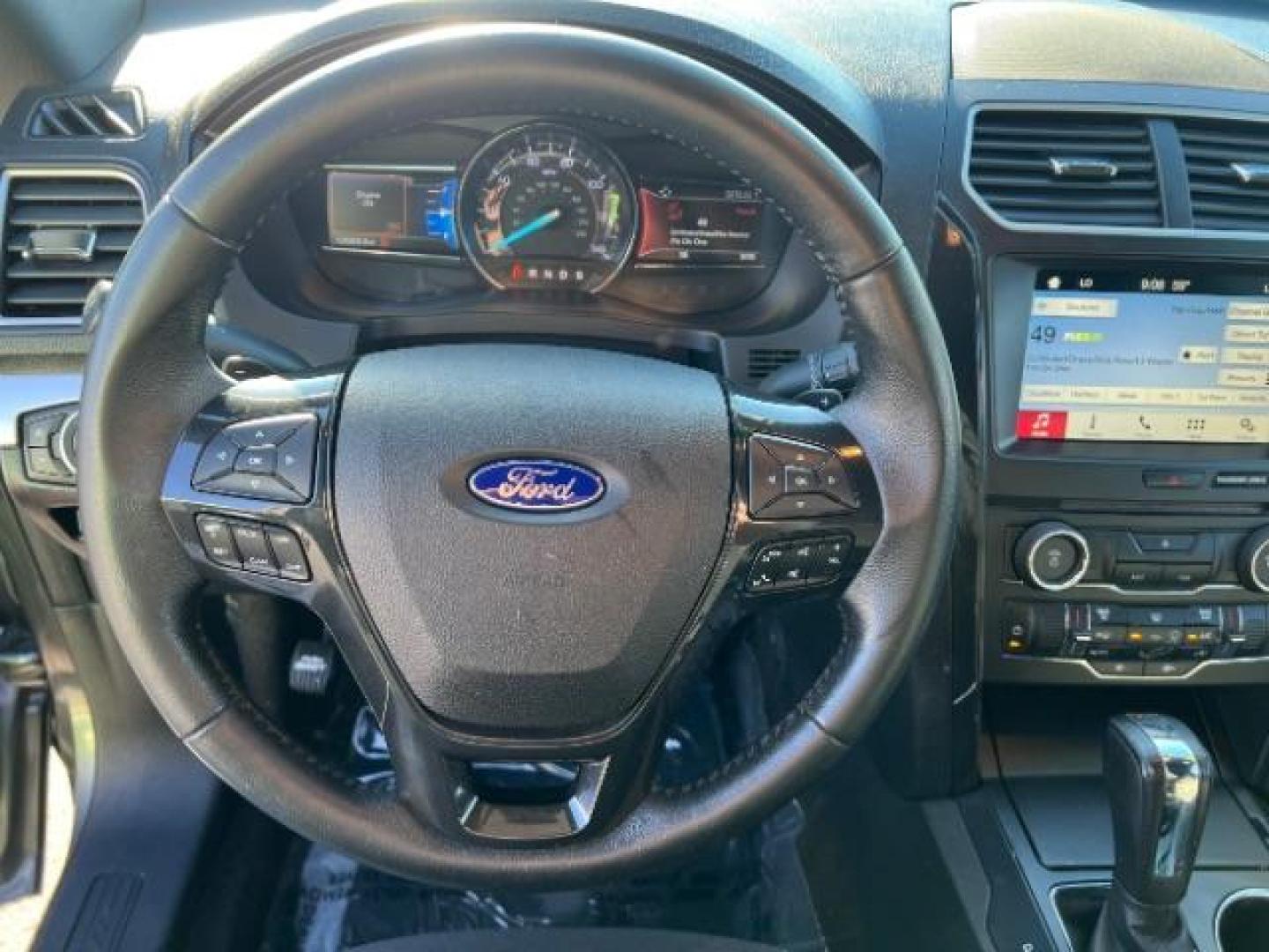 2017 Smoked Quartz Metallic Tinted Clearcoat /Ebony Black Ford Explorer XLT (1FM5K7D85HG) with an EcoBoost 2.3L I-4 gasoline direct injection engine, Automatic transmission, located at 1865 East Red Hills Pkwy, St. George, 84770, (435) 628-0023, 37.120850, -113.543640 - We specialize in helping ALL people get the best financing available. No matter your credit score, good, bad or none we can get you an amazing rate. Had a bankruptcy, divorce, or repossessions? We give you the green light to get your credit back on the road. Low down and affordable payments that fit - Photo#15