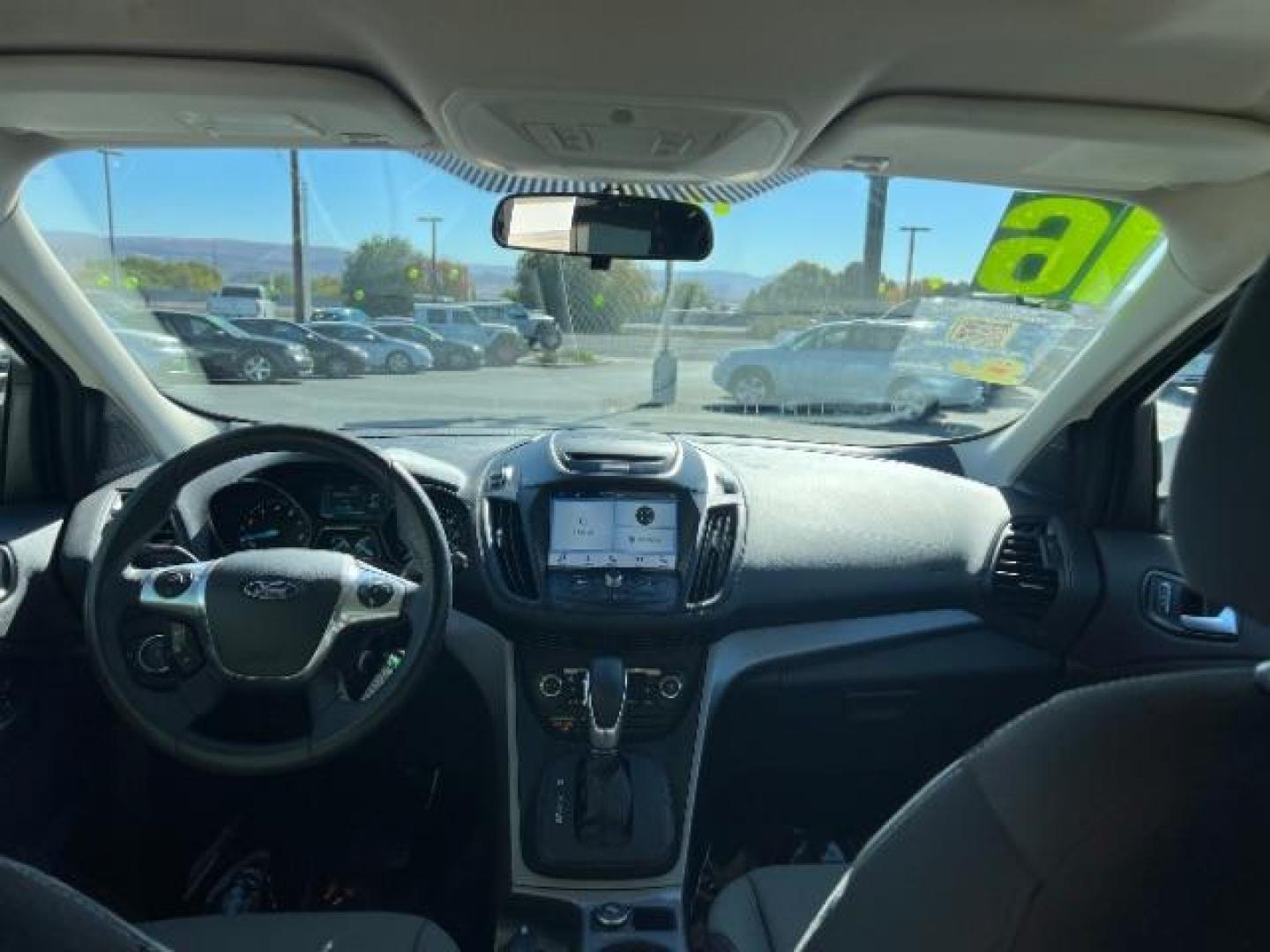 2016 Oxford White /Charcoal Black Ford Escape SE (1FMCU0GXXGU) , Automatic transmission, located at 1865 East Red Hills Pkwy, St. George, 84770, (435) 628-0023, 37.120850, -113.543640 - Photo#22