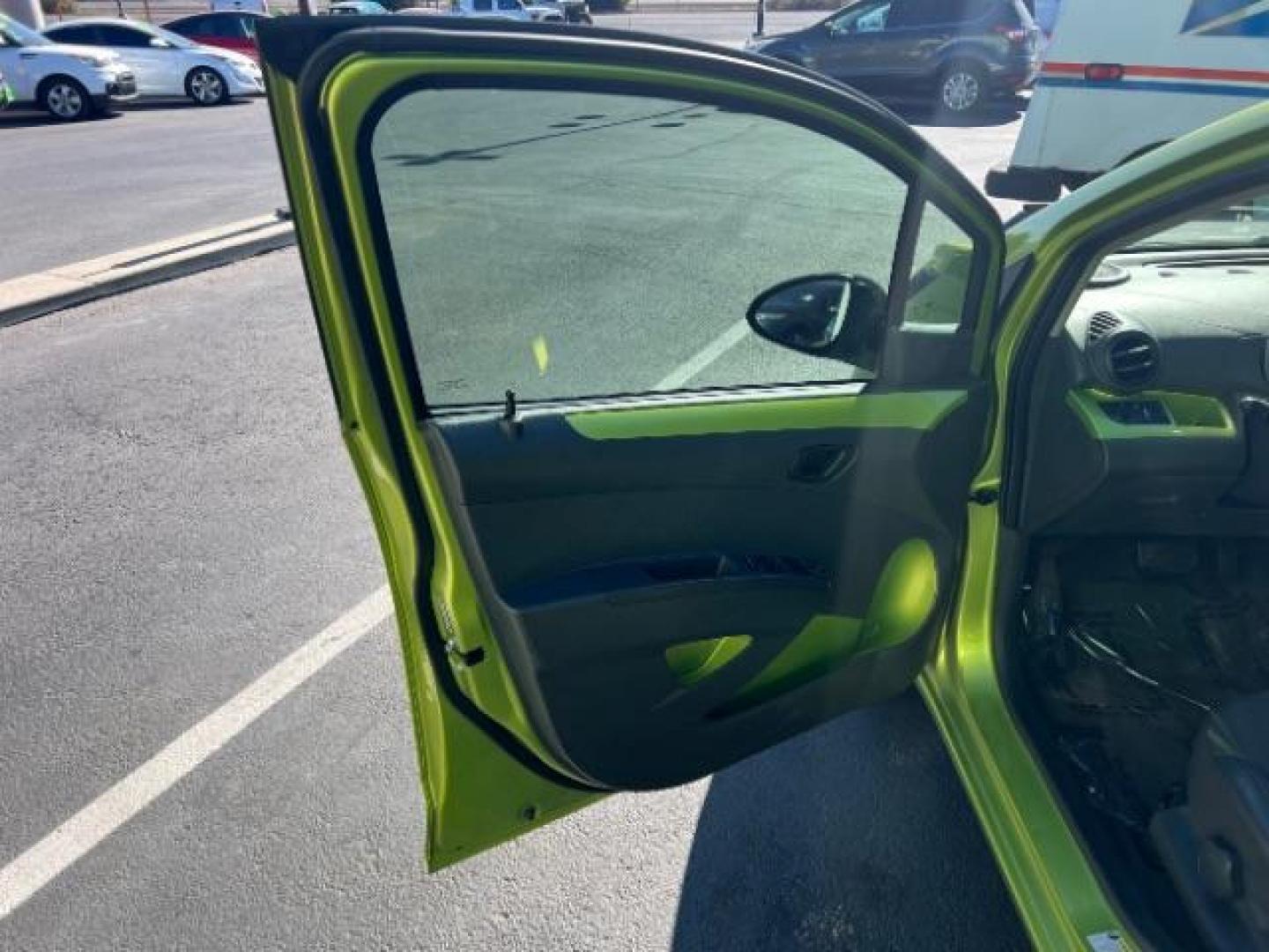2014 Lime /Green w/Green Trim Chevrolet Spark 1LT Auto (KL8CD6S94EC) with an Ecotec 1.2L I-4 DOHC engine, Automatic transmission, located at 1865 East Red Hills Pkwy, St. George, 84770, (435) 628-0023, 37.120850, -113.543640 - We specialize in helping ALL people get the best financing available. No matter your credit score, good, bad or none we can get you an amazing rate. Had a bankruptcy, divorce, or repossessions? We give you the green light to get your credit back on the road. Low down and affordable payments that fit - Photo#12