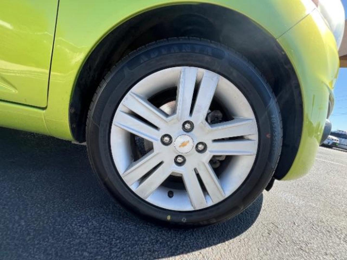2014 Lime /Green w/Green Trim Chevrolet Spark 1LT Auto (KL8CD6S94EC) with an Ecotec 1.2L I-4 DOHC engine, Automatic transmission, located at 1865 East Red Hills Pkwy, St. George, 84770, (435) 628-0023, 37.120850, -113.543640 - Photo#9