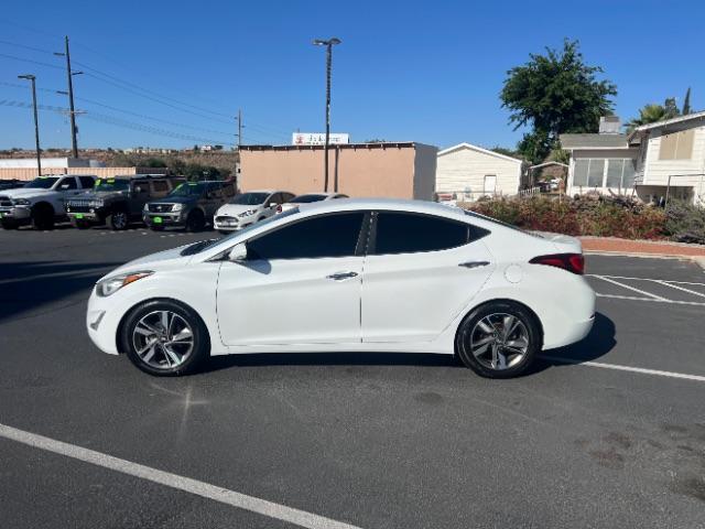 2016 Quartz White Pearl /Gray Hyundai Elantra Limited (5NPDH4AE3GH) with an Nu 1.8L I-4 DOHC engine, Automatic transmission, located at 1865 East Red Hills Pkwy, St. George, 84770, (435) 628-0023, 37.120850, -113.543640 - We specialize in helping ALL people get the best financing available. No matter your credit score, good, bad or none we can get you an amazing rate. Had a bankruptcy, divorce, or repossessions? We give you the green light to get your credit back on the road. Low down and affordable payments that fit - Photo#3