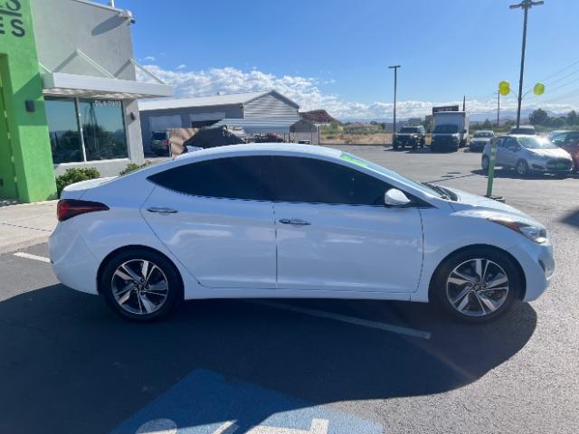 2016 Quartz White Pearl /Gray Hyundai Elantra Limited (5NPDH4AE3GH) with an Nu 1.8L I-4 DOHC engine, Automatic transmission, located at 1865 East Red Hills Pkwy, St. George, 84770, (435) 628-0023, 37.120850, -113.543640 - We specialize in helping ALL people get the best financing available. No matter your credit score, good, bad or none we can get you an amazing rate. Had a bankruptcy, divorce, or repossessions? We give you the green light to get your credit back on the road. Low down and affordable payments that fit - Photo#7