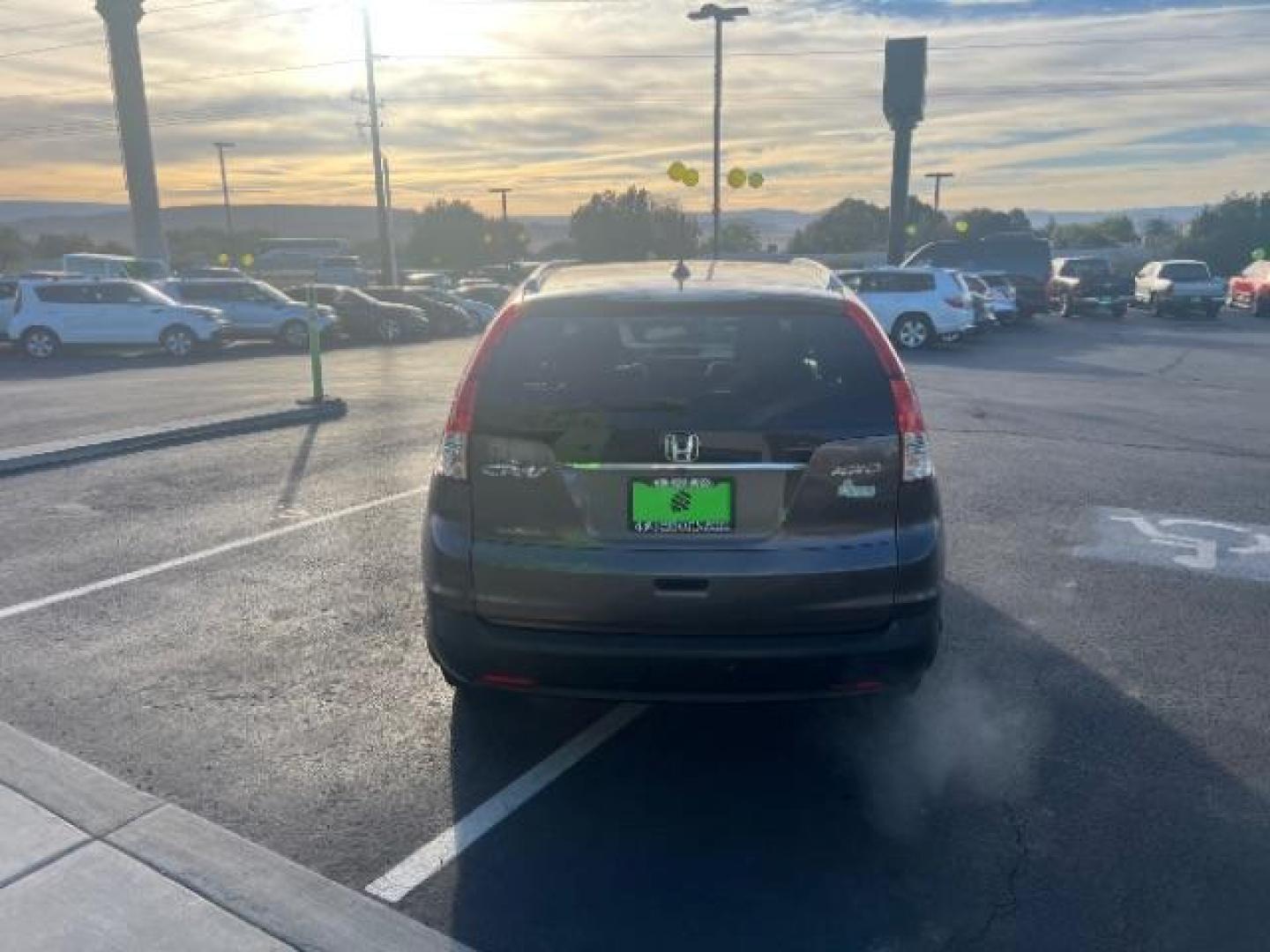 2014 Polished Metal Metallic /Black Honda CR-V EX-L (2HKRM4H7XEH) with an 2.4L I-4 DOHC engine, Automatic transmission, located at 1865 East Red Hills Pkwy, St. George, 84770, (435) 628-0023, 37.120850, -113.543640 - We specialize in helping ALL people get the best financing available. No matter your credit score, good, bad or none we can get you an amazing rate. Had a bankruptcy, divorce, or repossessions? We give you the green light to get your credit back on the road. Low down and affordable payments that fit - Photo#5