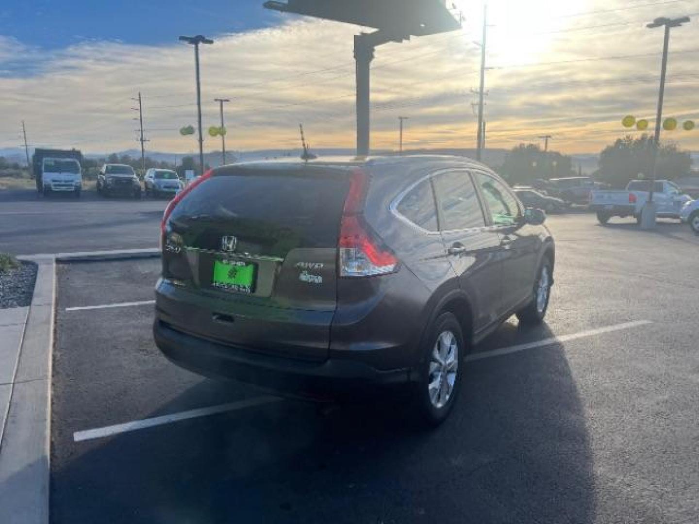 2014 Polished Metal Metallic /Black Honda CR-V EX-L (2HKRM4H7XEH) with an 2.4L I-4 DOHC engine, Automatic transmission, located at 1865 East Red Hills Pkwy, St. George, 84770, (435) 628-0023, 37.120850, -113.543640 - We specialize in helping ALL people get the best financing available. No matter your credit score, good, bad or none we can get you an amazing rate. Had a bankruptcy, divorce, or repossessions? We give you the green light to get your credit back on the road. Low down and affordable payments that fit - Photo#6