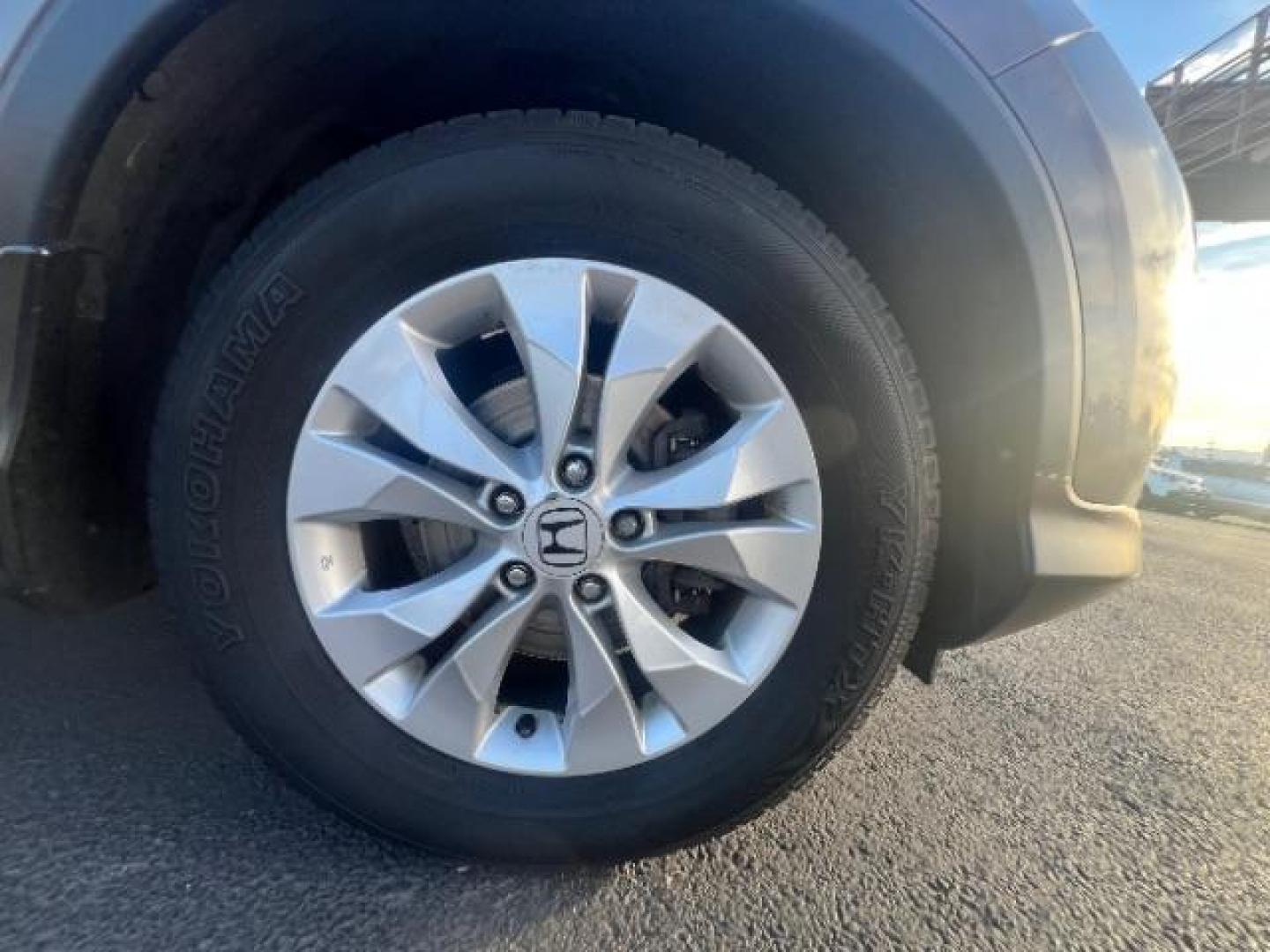 2014 Polished Metal Metallic /Black Honda CR-V EX-L (2HKRM4H7XEH) with an 2.4L I-4 DOHC engine, Automatic transmission, located at 1865 East Red Hills Pkwy, St. George, 84770, (435) 628-0023, 37.120850, -113.543640 - We specialize in helping ALL people get the best financing available. No matter your credit score, good, bad or none we can get you an amazing rate. Had a bankruptcy, divorce, or repossessions? We give you the green light to get your credit back on the road. Low down and affordable payments that fit - Photo#10