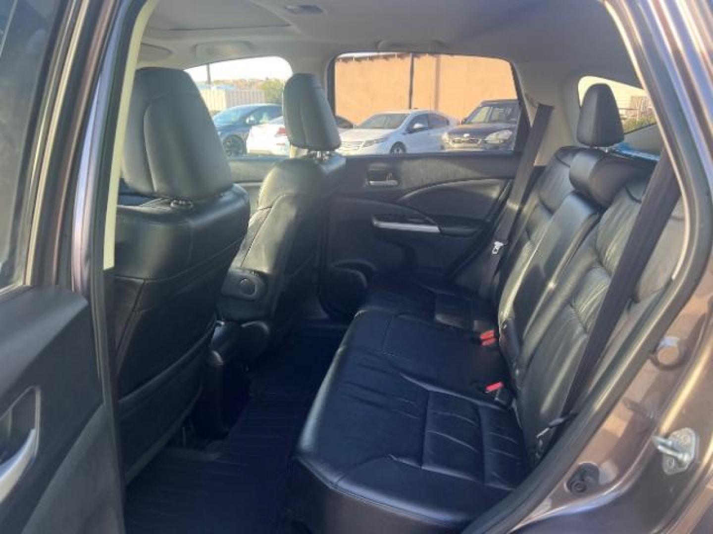 2014 Polished Metal Metallic /Black Honda CR-V EX-L (2HKRM4H7XEH) with an 2.4L I-4 DOHC engine, Automatic transmission, located at 1865 East Red Hills Pkwy, St. George, 84770, (435) 628-0023, 37.120850, -113.543640 - We specialize in helping ALL people get the best financing available. No matter your credit score, good, bad or none we can get you an amazing rate. Had a bankruptcy, divorce, or repossessions? We give you the green light to get your credit back on the road. Low down and affordable payments that fit - Photo#20