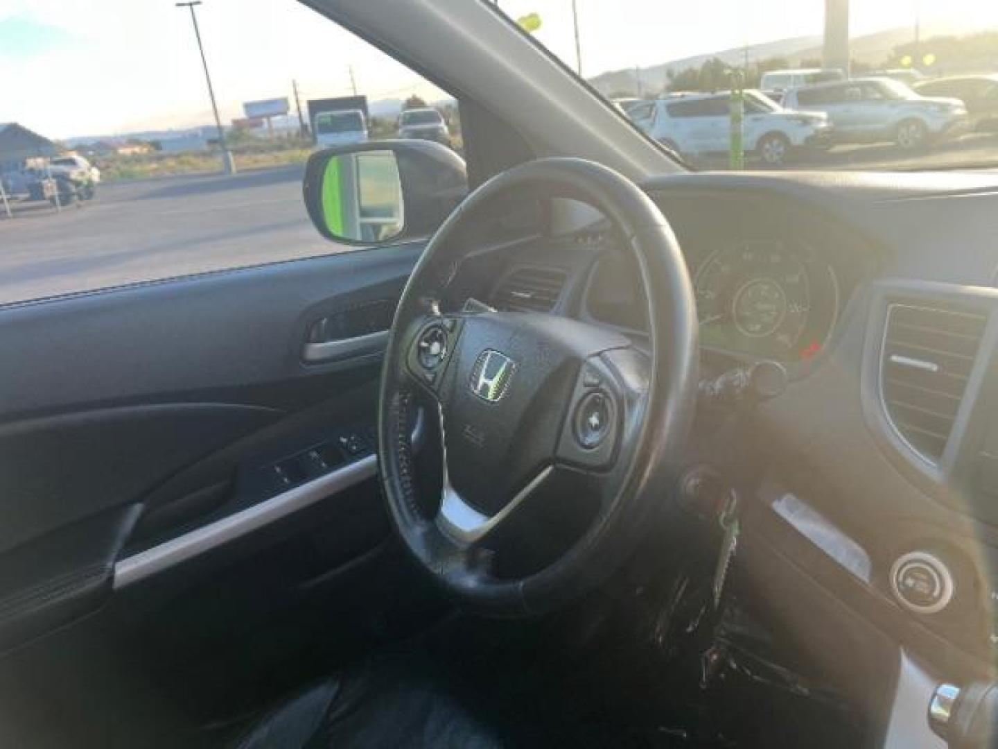 2014 Polished Metal Metallic /Black Honda CR-V EX-L (2HKRM4H7XEH) with an 2.4L I-4 DOHC engine, Automatic transmission, located at 1865 East Red Hills Pkwy, St. George, 84770, (435) 628-0023, 37.120850, -113.543640 - We specialize in helping ALL people get the best financing available. No matter your credit score, good, bad or none we can get you an amazing rate. Had a bankruptcy, divorce, or repossessions? We give you the green light to get your credit back on the road. Low down and affordable payments that fit - Photo#30