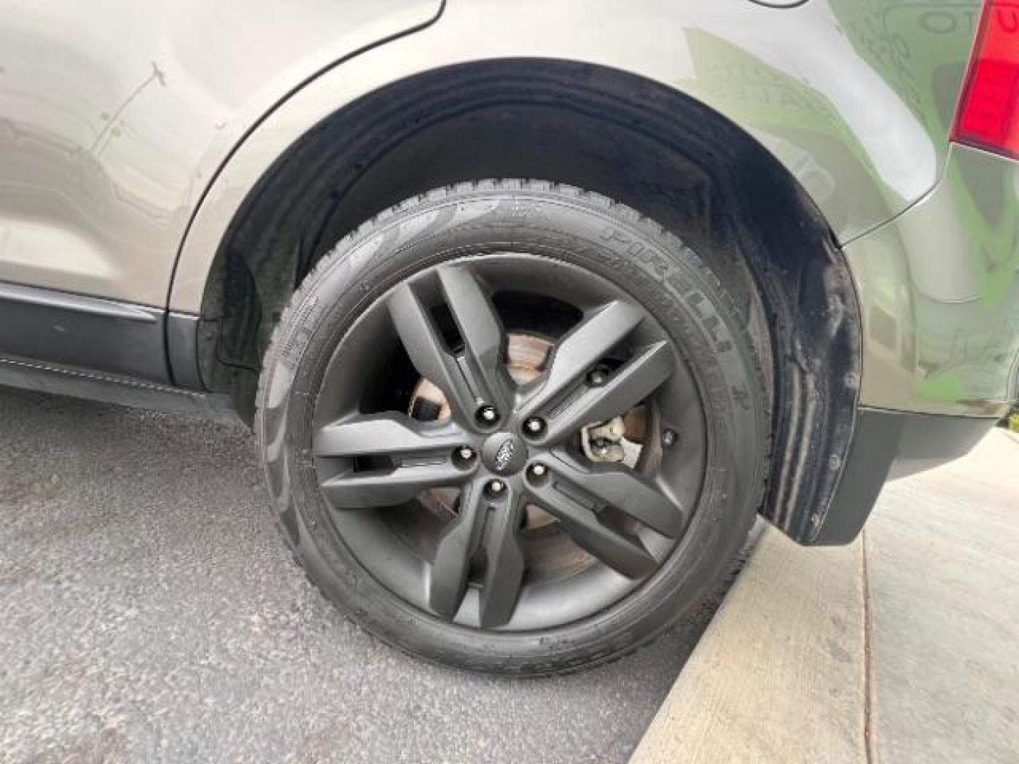 2014 Mineral Gray Metallic /Charcoal Black Ford Edge SEL (2FMDK3JC8EB) with an 3.5L V-6 DOHC engine, Automatic transmission, located at 1865 East Red Hills Pkwy, St. George, 84770, (435) 628-0023, 37.120850, -113.543640 - We specialize in helping ALL people get the best financing available. No matter your credit score, good, bad or none we can get you an amazing rate. Had a bankruptcy, divorce, or repossessions? We give you the green light to get your credit back on the road. Low down and affordable payments that fit - Photo#8