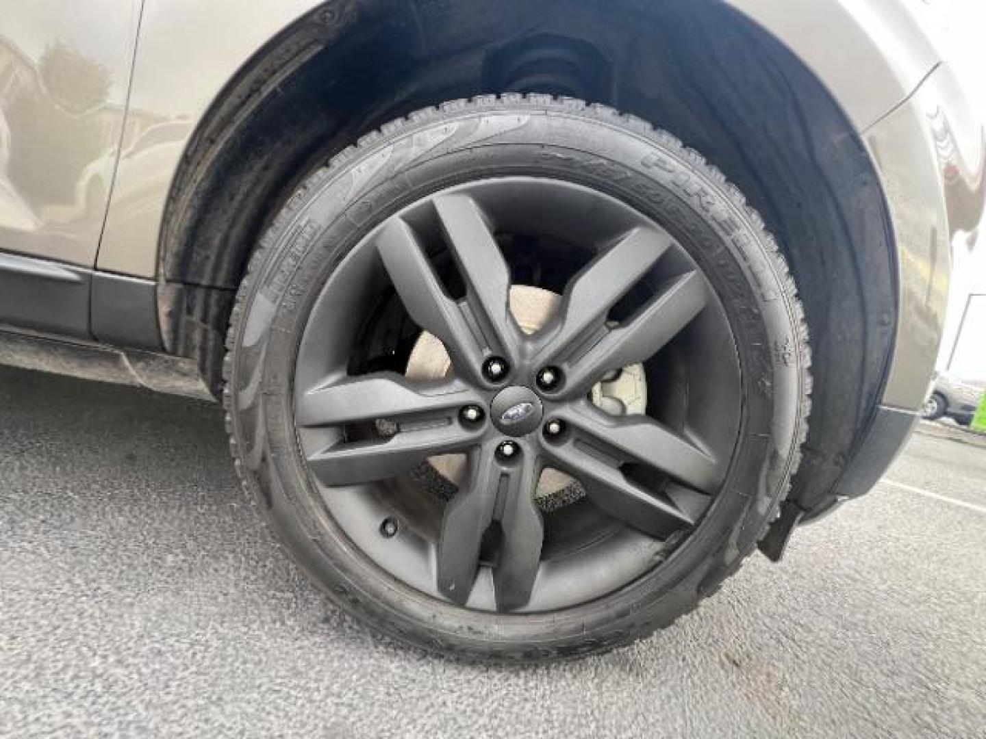 2014 Mineral Gray Metallic /Charcoal Black Ford Edge SEL (2FMDK3JC8EB) with an 3.5L V-6 DOHC engine, Automatic transmission, located at 1865 East Red Hills Pkwy, St. George, 84770, (435) 628-0023, 37.120850, -113.543640 - We specialize in helping ALL people get the best financing available. No matter your credit score, good, bad or none we can get you an amazing rate. Had a bankruptcy, divorce, or repossessions? We give you the green light to get your credit back on the road. Low down and affordable payments that fit - Photo#10