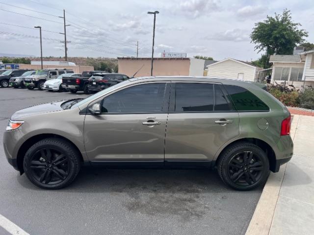 2014 Mineral Gray Metallic /Charcoal Black Ford Edge SEL (2FMDK3JC8EB) with an 3.5L V-6 DOHC engine, Automatic transmission, located at 1865 East Red Hills Pkwy, St. George, 84770, (435) 628-0023, 37.120850, -113.543640 - We specialize in helping ALL people get the best financing available. No matter your credit score, good, bad or none we can get you an amazing rate. Had a bankruptcy, divorce, or repossessions? We give you the green light to get your credit back on the road. Low down and affordable payments that fit - Photo#3