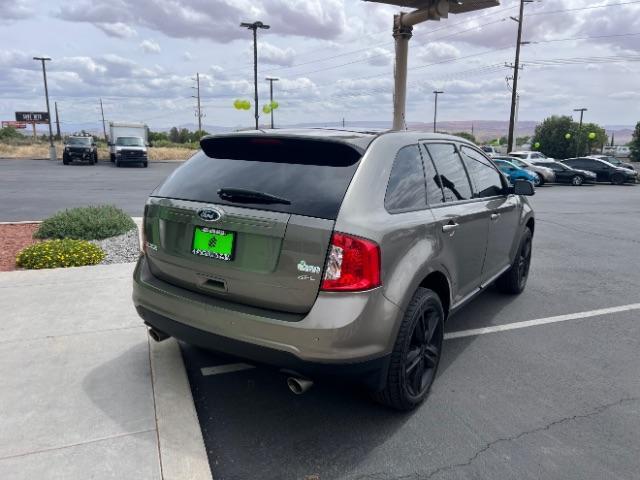 2014 Mineral Gray Metallic /Charcoal Black Ford Edge SEL (2FMDK3JC8EB) with an 3.5L V-6 DOHC engine, Automatic transmission, located at 1865 East Red Hills Pkwy, St. George, 84770, (435) 628-0023, 37.120850, -113.543640 - We specialize in helping ALL people get the best financing available. No matter your credit score, good, bad or none we can get you an amazing rate. Had a bankruptcy, divorce, or repossessions? We give you the green light to get your credit back on the road. Low down and affordable payments that fit - Photo#6