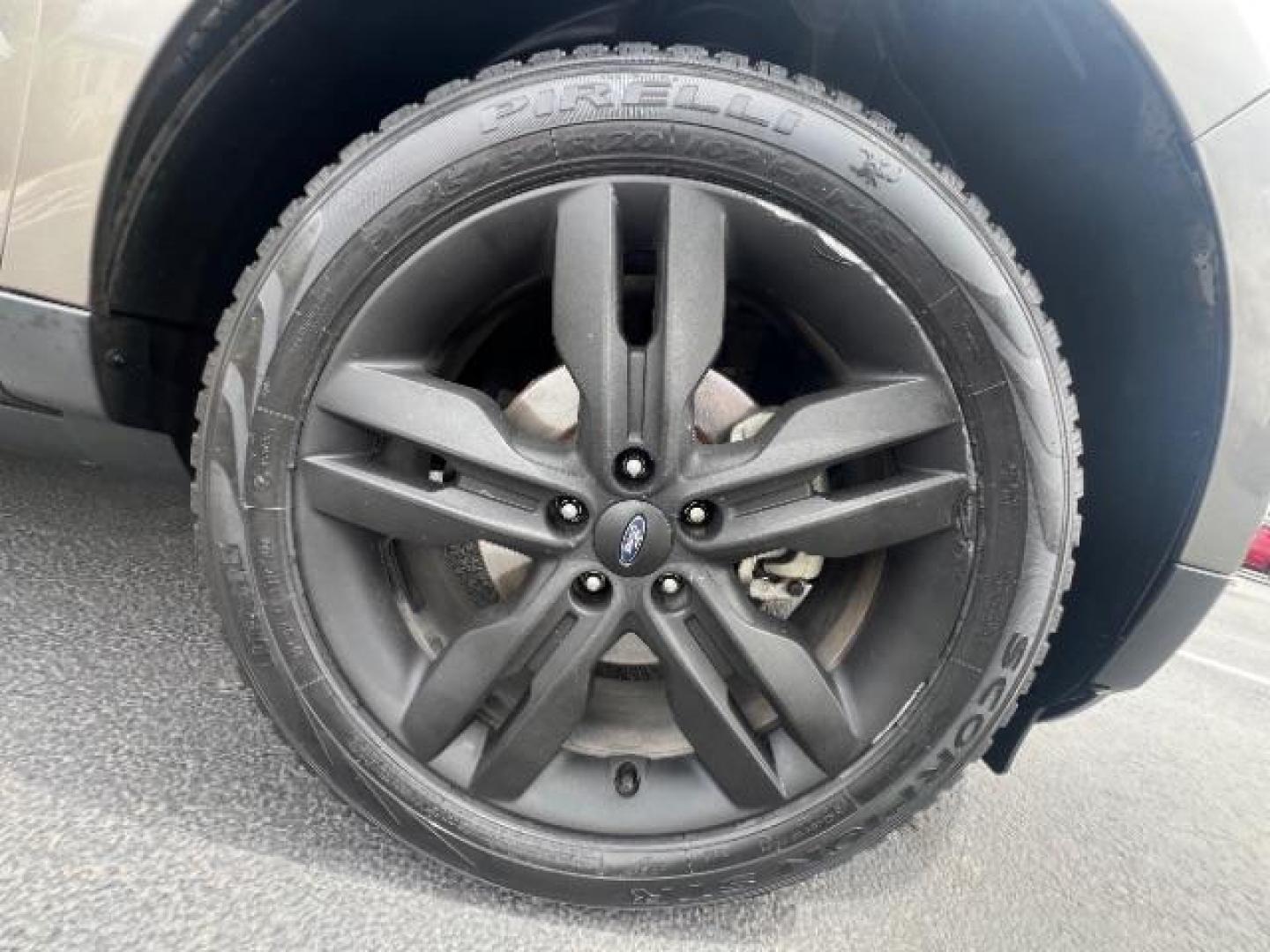 2014 Mineral Gray Metallic /Charcoal Black Ford Edge SEL (2FMDK3JC8EB) with an 3.5L V-6 DOHC engine, Automatic transmission, located at 1865 East Red Hills Pkwy, St. George, 84770, (435) 628-0023, 37.120850, -113.543640 - We specialize in helping ALL people get the best financing available. No matter your credit score, good, bad or none we can get you an amazing rate. Had a bankruptcy, divorce, or repossessions? We give you the green light to get your credit back on the road. Low down and affordable payments that fit - Photo#8