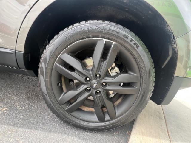 2014 Mineral Gray Metallic /Charcoal Black Ford Edge SEL (2FMDK3JC8EB) with an 3.5L V-6 DOHC engine, Automatic transmission, located at 1865 East Red Hills Pkwy, St. George, 84770, (435) 628-0023, 37.120850, -113.543640 - We specialize in helping ALL people get the best financing available. No matter your credit score, good, bad or none we can get you an amazing rate. Had a bankruptcy, divorce, or repossessions? We give you the green light to get your credit back on the road. Low down and affordable payments that fit - Photo#10