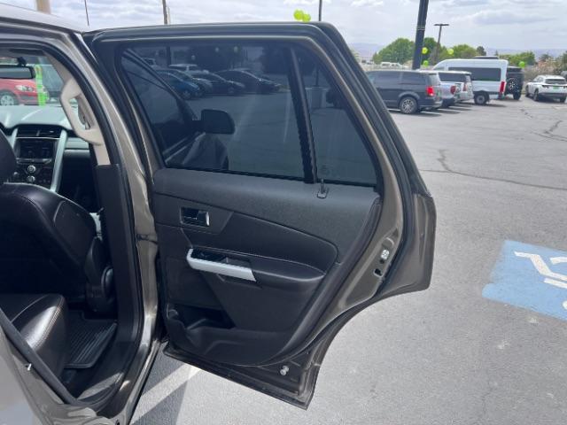 2014 Mineral Gray Metallic /Charcoal Black Ford Edge SEL (2FMDK3JC8EB) with an 3.5L V-6 DOHC engine, Automatic transmission, located at 1865 East Red Hills Pkwy, St. George, 84770, (435) 628-0023, 37.120850, -113.543640 - We specialize in helping ALL people get the best financing available. No matter your credit score, good, bad or none we can get you an amazing rate. Had a bankruptcy, divorce, or repossessions? We give you the green light to get your credit back on the road. Low down and affordable payments that fit - Photo#25
