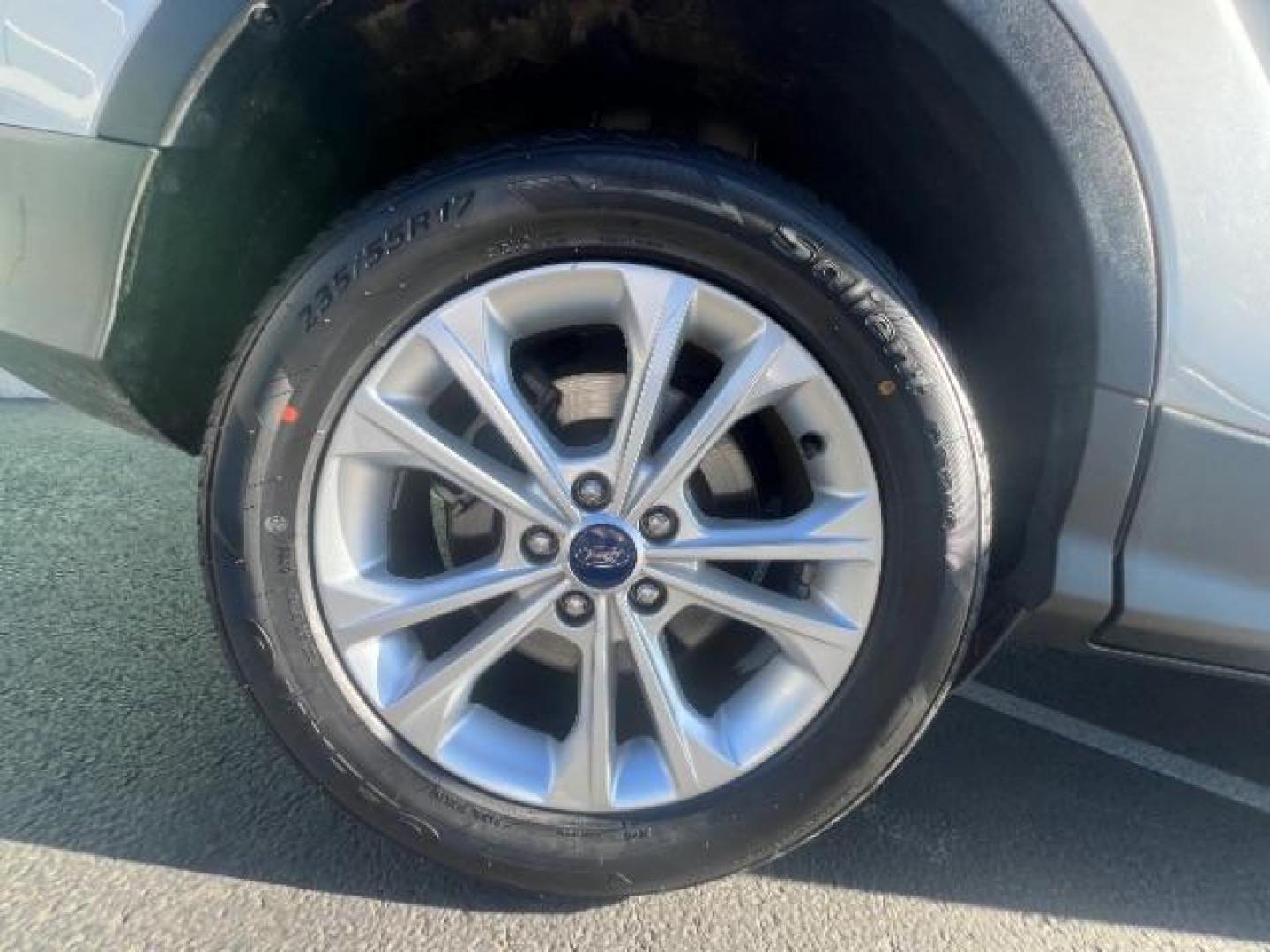 2017 Oxford White /Medium Light Stone Ford Escape SE (1FMCU0G91HU) with an EcoBoost 1.5L I-4 gasoline direct injection engine, Automatic transmission, located at 1865 East Red Hills Pkwy, St. George, 84770, (435) 628-0023, 37.120850, -113.543640 - We specialize in helping ALL people get the best financing available. No matter your credit score, good, bad or none we can get you an amazing rate. Had a bankruptcy, divorce, or repossessions? We give you the green light to get your credit back on the road. Low down and affordable payments that fit - Photo#9