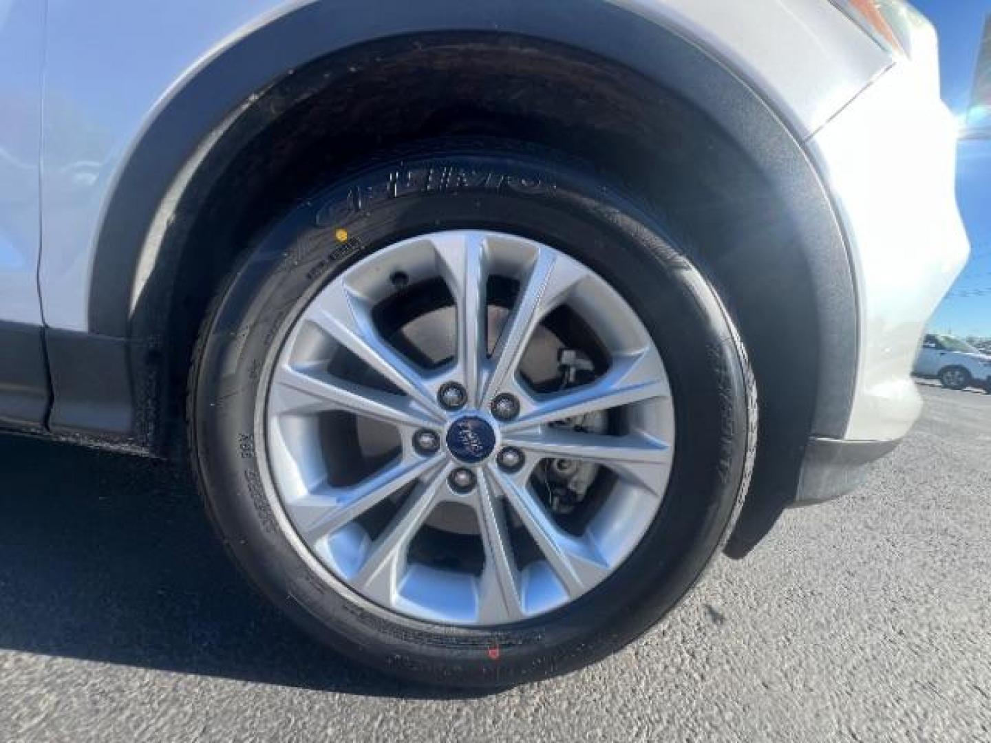 2017 Oxford White /Medium Light Stone Ford Escape SE (1FMCU0G91HU) with an EcoBoost 1.5L I-4 gasoline direct injection engine, Automatic transmission, located at 1865 East Red Hills Pkwy, St. George, 84770, (435) 628-0023, 37.120850, -113.543640 - We specialize in helping ALL people get the best financing available. No matter your credit score, good, bad or none we can get you an amazing rate. Had a bankruptcy, divorce, or repossessions? We give you the green light to get your credit back on the road. Low down and affordable payments that fit - Photo#10