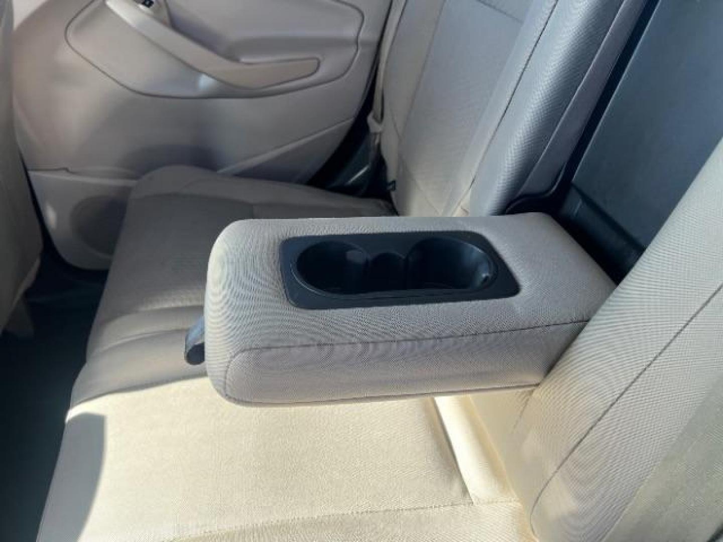 2017 Oxford White /Medium Light Stone Ford Escape SE (1FMCU0G91HU) with an EcoBoost 1.5L I-4 gasoline direct injection engine, Automatic transmission, located at 1865 East Red Hills Pkwy, St. George, 84770, (435) 628-0023, 37.120850, -113.543640 - We specialize in helping ALL people get the best financing available. No matter your credit score, good, bad or none we can get you an amazing rate. Had a bankruptcy, divorce, or repossessions? We give you the green light to get your credit back on the road. Low down and affordable payments that fit - Photo#22