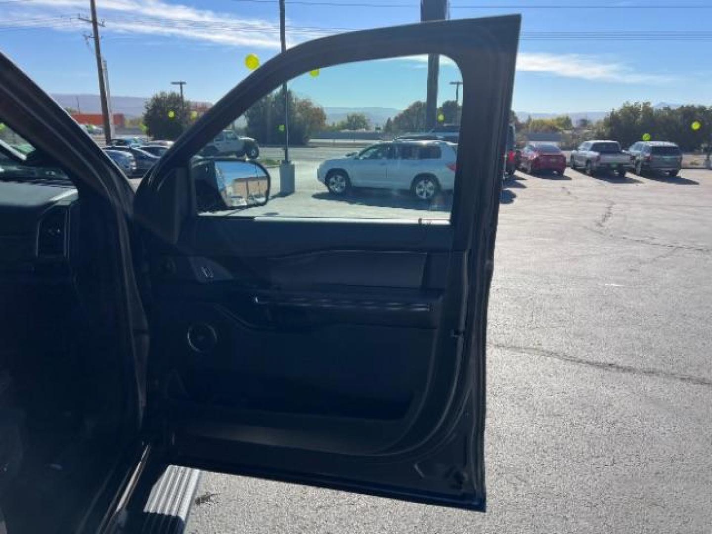 2021 Magnetic Metallic /Ebony Ford Expedition Limited MAX (1FMJK2AT8ME) with an EcoBoost 3.5L V-6 port/direct injection engine, Automatic transmission, located at 1865 East Red Hills Pkwy, St. George, 84770, (435) 628-0023, 37.120850, -113.543640 - Photo#30