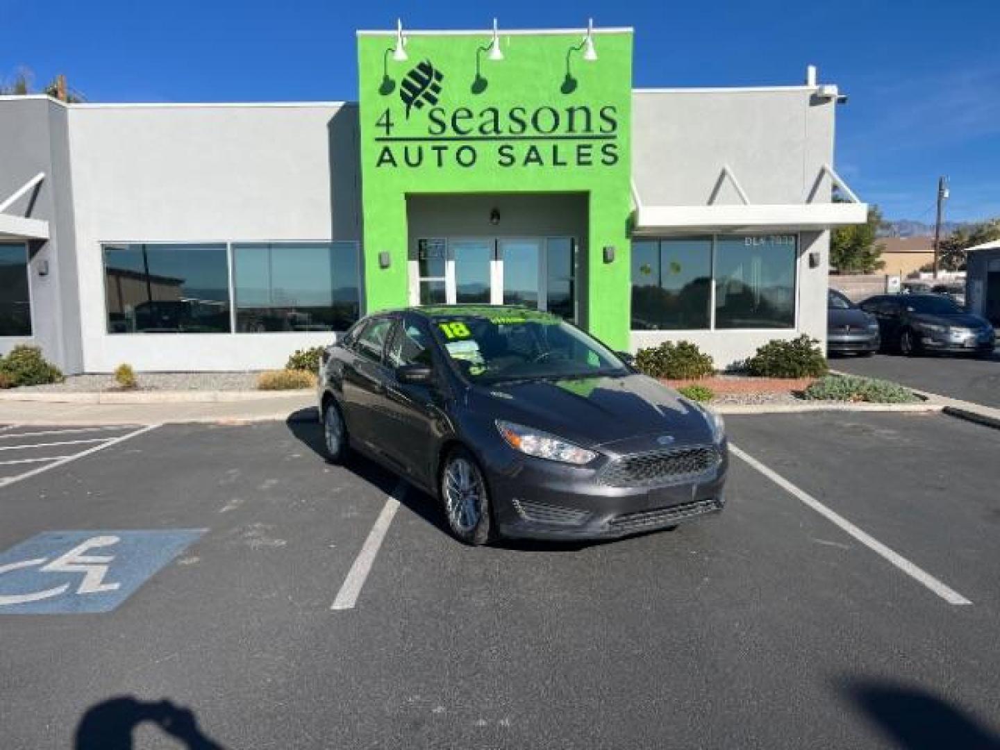 2018 Magnetic Metallic /Charcoal Black Ford Focus SE (1FADP3F28JL) with an 2L I-4 gasoline direct injection engine, Automatic transmission, located at 1865 East Red Hills Pkwy, St. George, 84770, (435) 628-0023, 37.120850, -113.543640 - We specialize in helping ALL people get the best financing available. No matter your credit score, good, bad or none we can get you an amazing rate. Had a bankruptcy, divorce, or repossessions? We give you the green light to get your credit back on the road. Low down and affordable payments that fit - Photo#0