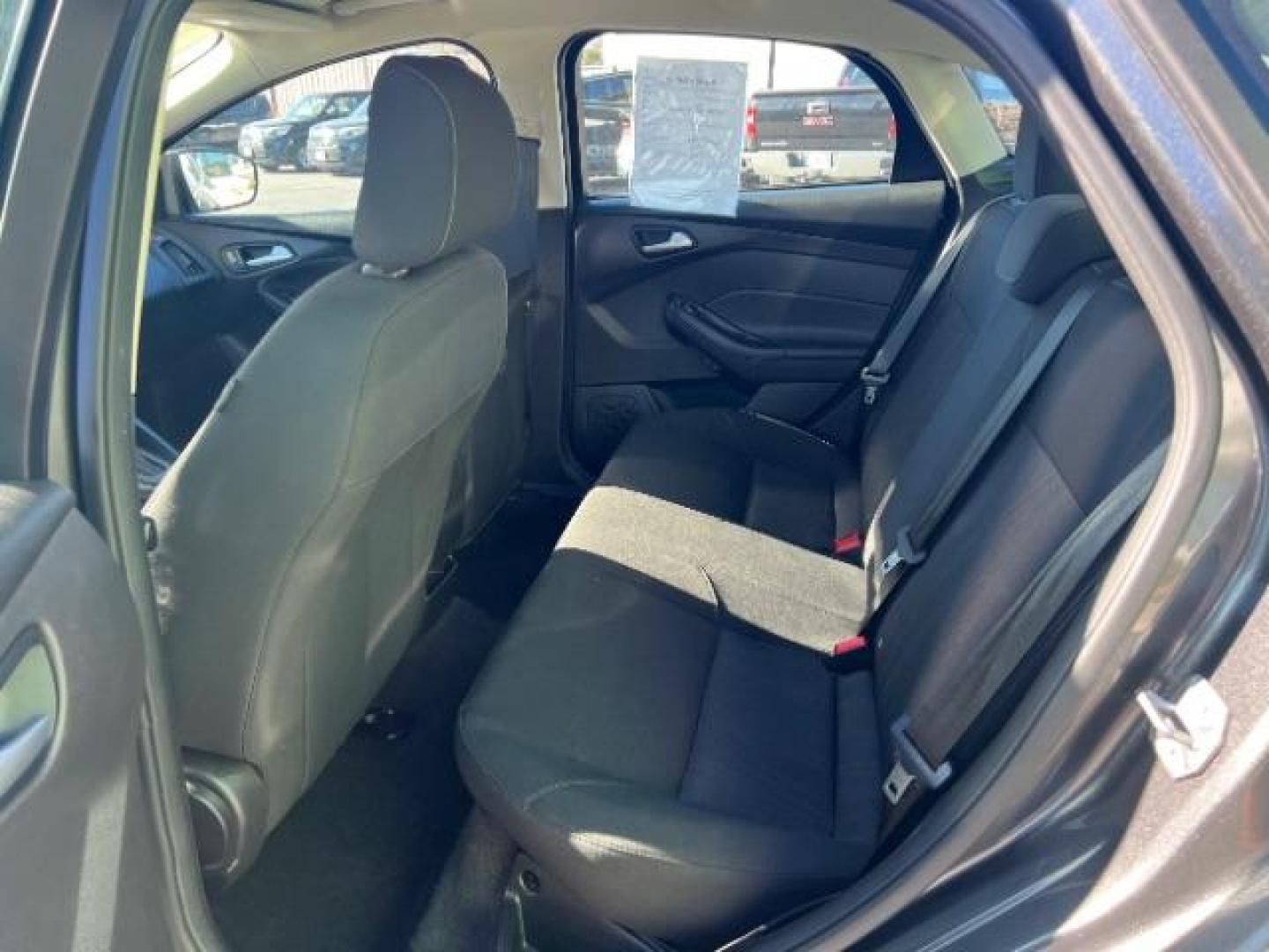 2018 Magnetic Metallic /Charcoal Black Ford Focus SE (1FADP3F28JL) with an 2L I-4 gasoline direct injection engine, Automatic transmission, located at 1865 East Red Hills Pkwy, St. George, 84770, (435) 628-0023, 37.120850, -113.543640 - We specialize in helping ALL people get the best financing available. No matter your credit score, good, bad or none we can get you an amazing rate. Had a bankruptcy, divorce, or repossessions? We give you the green light to get your credit back on the road. Low down and affordable payments that fit - Photo#20