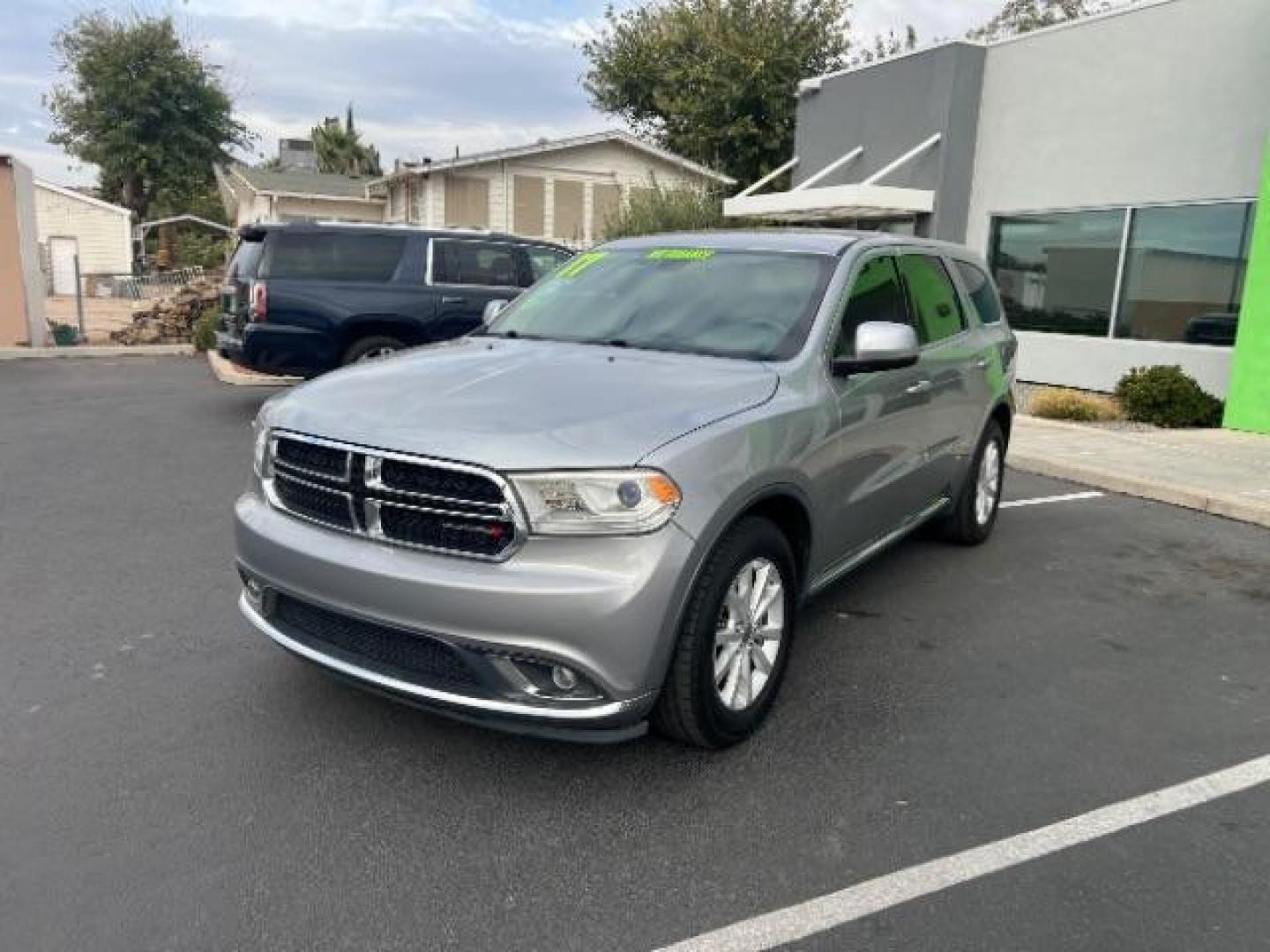 2017 Billet Metallic Clearcoat /Black Dodge Durango SXT RWD (1C4RDHAG9HC) with an Pentastar 3.6L V-6 DOHC engine, Automatic transmission, located at 1865 East Red Hills Pkwy, St. George, 84770, (435) 628-0023, 37.120850, -113.543640 - We specialize in helping ALL people get the best financing available. No matter your credit score, good, bad or none we can get you an amazing rate. Had a bankruptcy, divorce, or repossessions? We give you the green light to get your credit back on the road. Low down and affordable payments that fit - Photo#2
