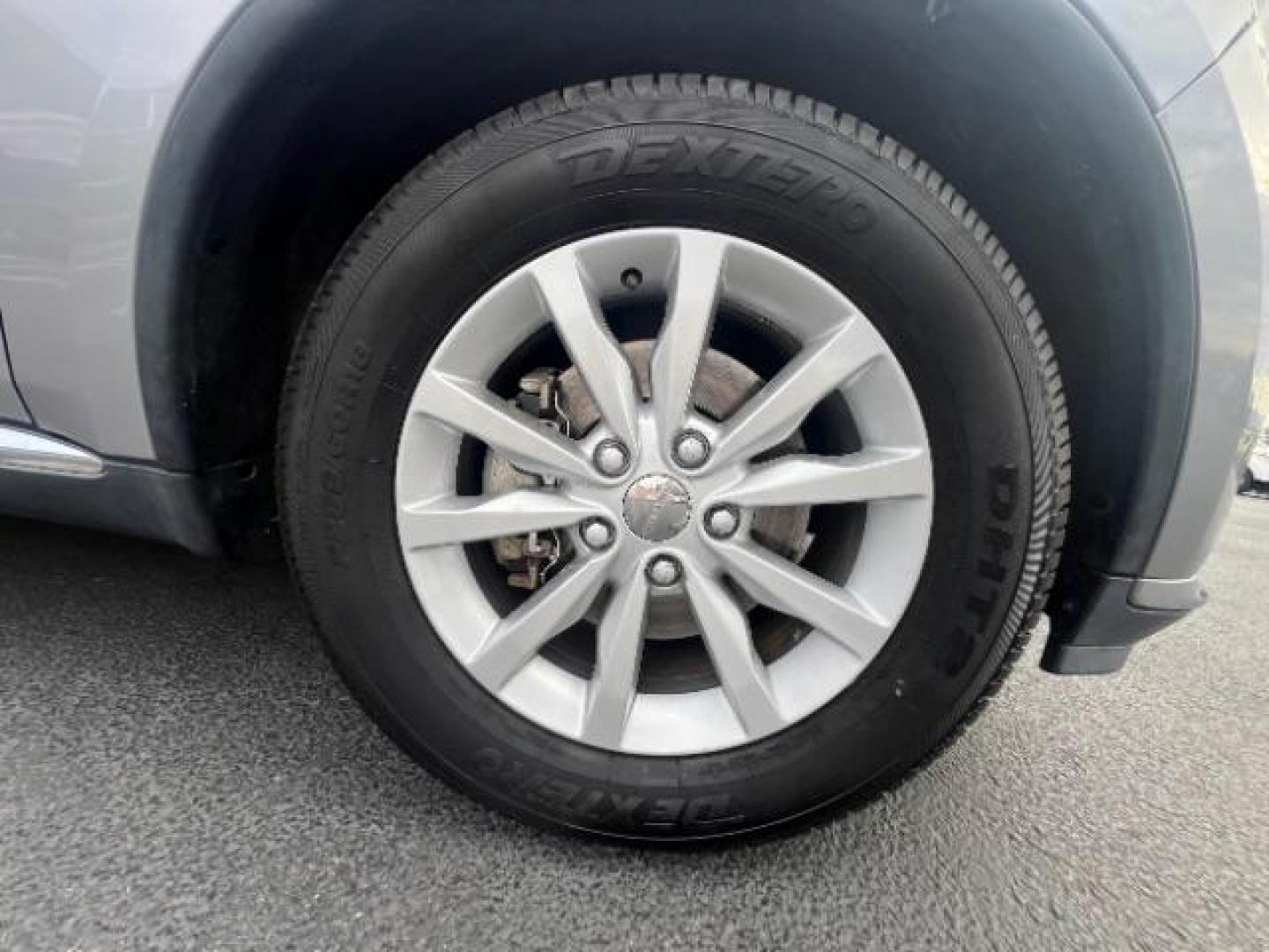 2017 Billet Metallic Clearcoat /Black Dodge Durango SXT RWD (1C4RDHAG9HC) with an Pentastar 3.6L V-6 DOHC engine, Automatic transmission, located at 1865 East Red Hills Pkwy, St. George, 84770, (435) 628-0023, 37.120850, -113.543640 - We specialize in helping ALL people get the best financing available. No matter your credit score, good, bad or none we can get you an amazing rate. Had a bankruptcy, divorce, or repossessions? We give you the green light to get your credit back on the road. Low down and affordable payments that fit - Photo#9