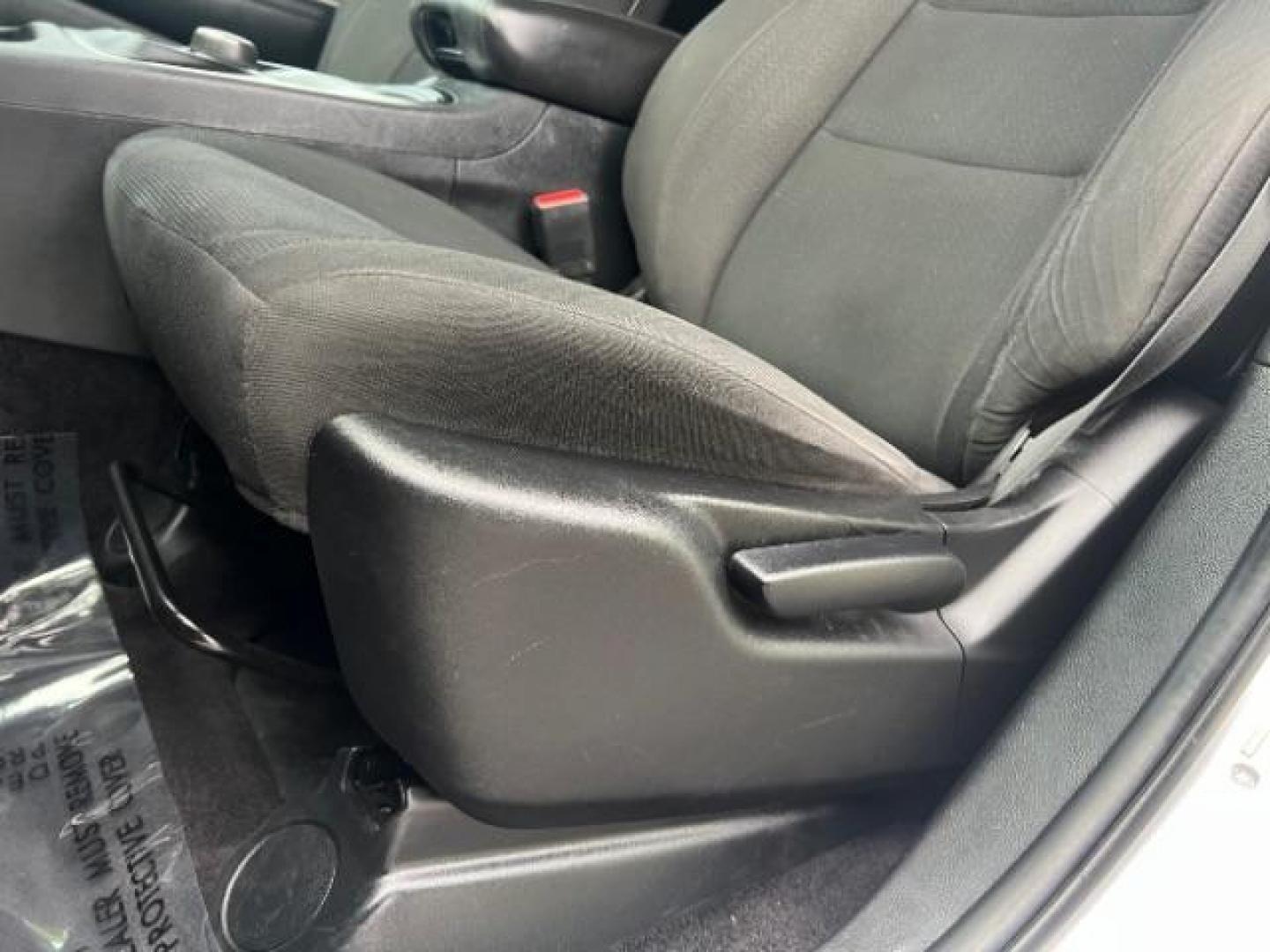 2017 Billet Metallic Clearcoat /Black Dodge Durango SXT RWD (1C4RDHAG9HC) with an Pentastar 3.6L V-6 DOHC engine, Automatic transmission, located at 1865 East Red Hills Pkwy, St. George, 84770, (435) 628-0023, 37.120850, -113.543640 - We specialize in helping ALL people get the best financing available. No matter your credit score, good, bad or none we can get you an amazing rate. Had a bankruptcy, divorce, or repossessions? We give you the green light to get your credit back on the road. Low down and affordable payments that fit - Photo#13