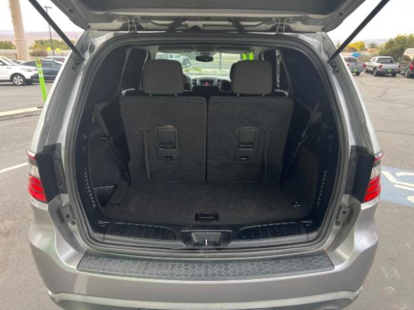 2017 Billet Metallic Clearcoat /Black Dodge Durango SXT RWD (1C4RDHAG9HC) with an Pentastar 3.6L V-6 DOHC engine, Automatic transmission, located at 1865 East Red Hills Pkwy, St. George, 84770, (435) 628-0023, 37.120850, -113.543640 - We specialize in helping ALL people get the best financing available. No matter your credit score, good, bad or none we can get you an amazing rate. Had a bankruptcy, divorce, or repossessions? We give you the green light to get your credit back on the road. Low down and affordable payments that fit - Photo#26