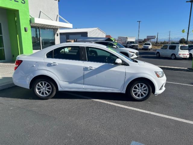 2017 Summit White /Jet Black/Dark Titanium Chevrolet Sonic LT Auto (1G1JD5SHXH4) with an ECOTEC 1.8L I-4 DOHC engine, Automatic transmission, located at 1865 East Red Hills Pkwy, St. George, 84770, (435) 628-0023, 37.120850, -113.543640 - We specialize in helping ALL people get the best financing available. No matter your credit score, good, bad or none we can get you an amazing rate. Had a bankruptcy, divorce, or repossessions? We give you the green light to get your credit back on the road. Low down and affordable payments that fit - Photo#6