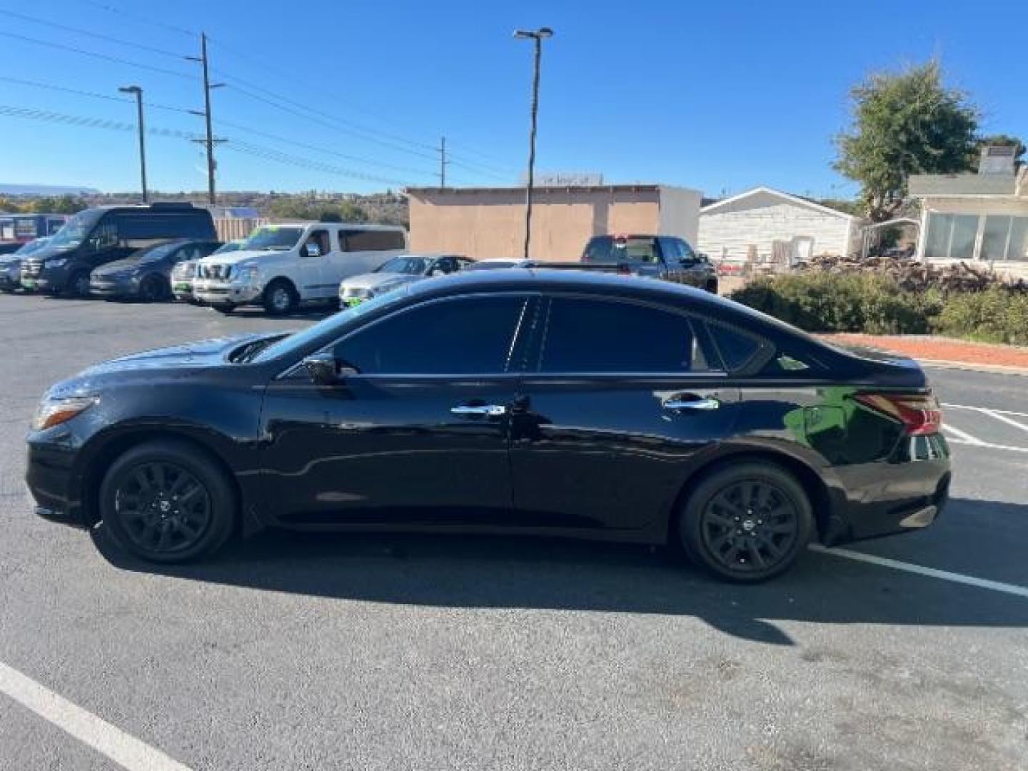 2017 Super Black /Charcoal Nissan Altima 2.5 S (1N4AL3AP9HC) with an 2.5L I-4 DOHC engine, Automatic transmission, located at 1865 East Red Hills Pkwy, St. George, 84770, (435) 628-0023, 37.120850, -113.543640 - We specialize in helping ALL people get the best financing available. No matter your credit score, good, bad or none we can get you an amazing rate. Had a bankruptcy, divorce, or repossessions? We give you the green light to get your credit back on the road. Low down and affordable payments that fit - Photo#3
