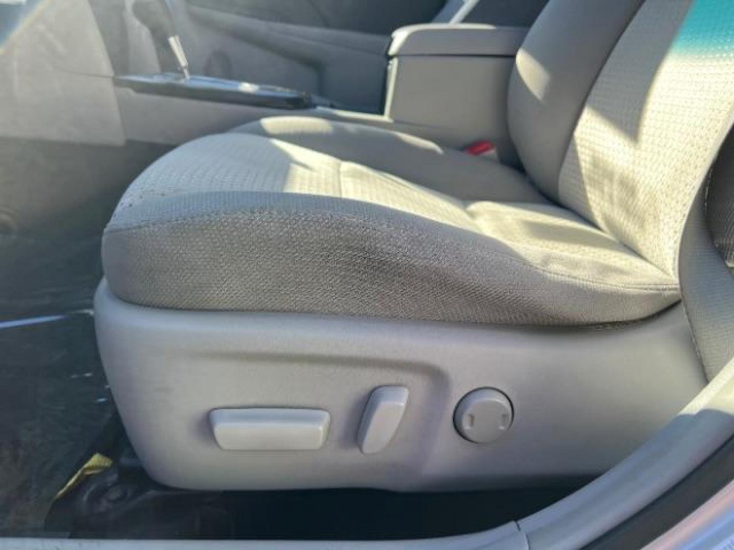 2013 Classic Silver Metallic /Black/Ash 2-Tone Toyota Camry L | LE | SE | XLE (4T4BF1FK2DR) with an 2.5L I-4 DOHC engine, Automatic transmission, located at 1865 East Red Hills Pkwy, St. George, 84770, (435) 628-0023, 37.120850, -113.543640 - We specialize in helping ALL people get the best financing available. No matter your credit score, good, bad or none we can get you an amazing rate. Had a bankruptcy, divorce, or repossessions? We give you the green light to get your credit back on the road. Low down and affordable payments that fit - Photo#13