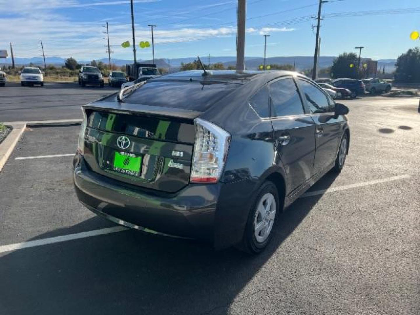2011 Winter Gray Metallic /Dark Gray Toyota Prius One | Two | Three | Four | Five (JTDKN3DU1B0) with an 1.8L I-4 DOHC engine, Automatic transmission, located at 1865 East Red Hills Pkwy, St. George, 84770, (435) 628-0023, 37.120850, -113.543640 - We specialize in helping ALL people get the best financing available. No matter your credit score, good, bad or none we can get you an amazing rate. Had a bankruptcy, divorce, or repossessions? We give you the green light to get your credit back on the road. Low down and affordable payments that fit - Photo#6