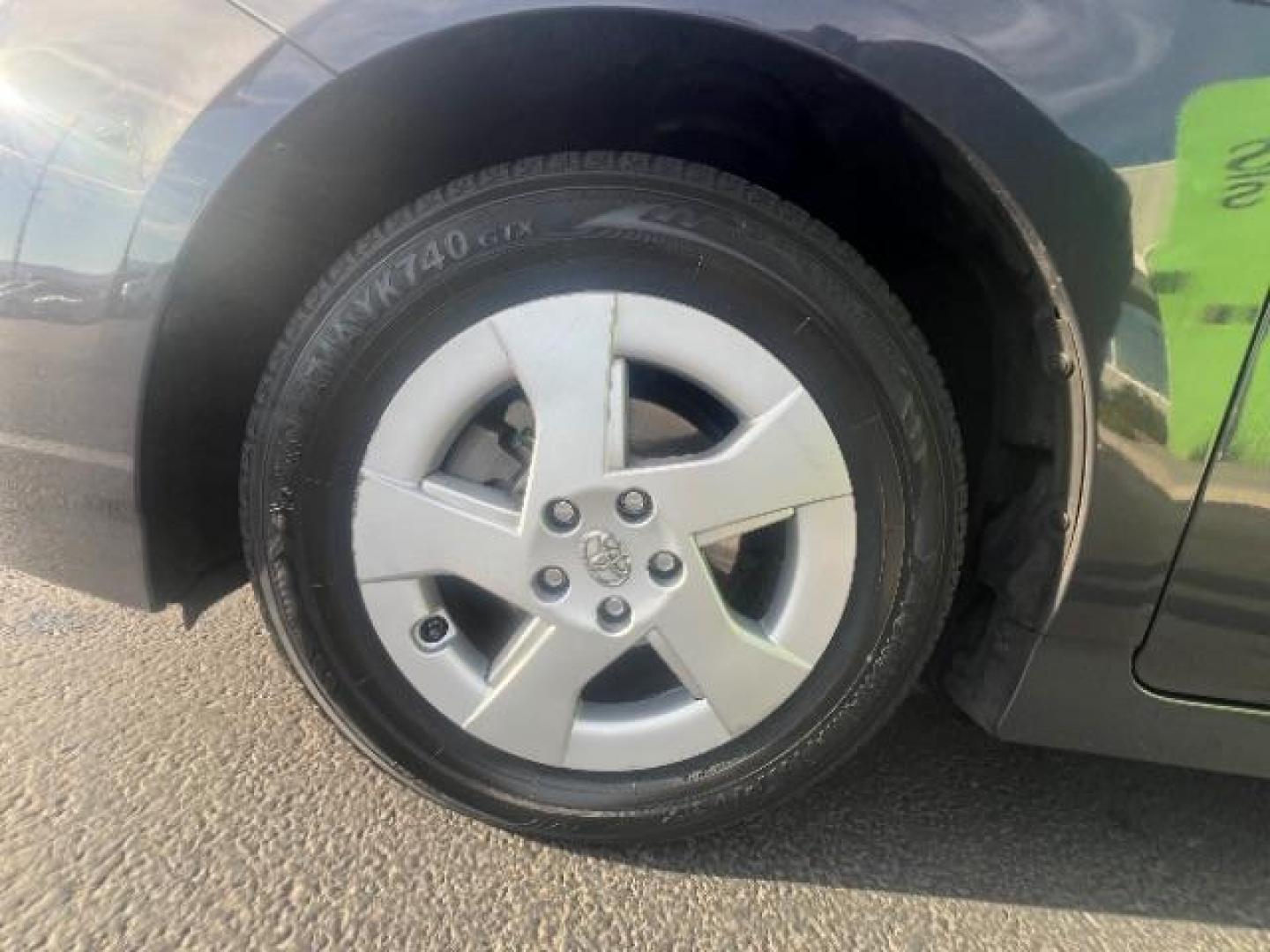 2011 Winter Gray Metallic /Dark Gray Toyota Prius One | Two | Three | Four | Five (JTDKN3DU1B0) with an 1.8L I-4 DOHC engine, Automatic transmission, located at 1865 East Red Hills Pkwy, St. George, 84770, (435) 628-0023, 37.120850, -113.543640 - We specialize in helping ALL people get the best financing available. No matter your credit score, good, bad or none we can get you an amazing rate. Had a bankruptcy, divorce, or repossessions? We give you the green light to get your credit back on the road. Low down and affordable payments that fit - Photo#9