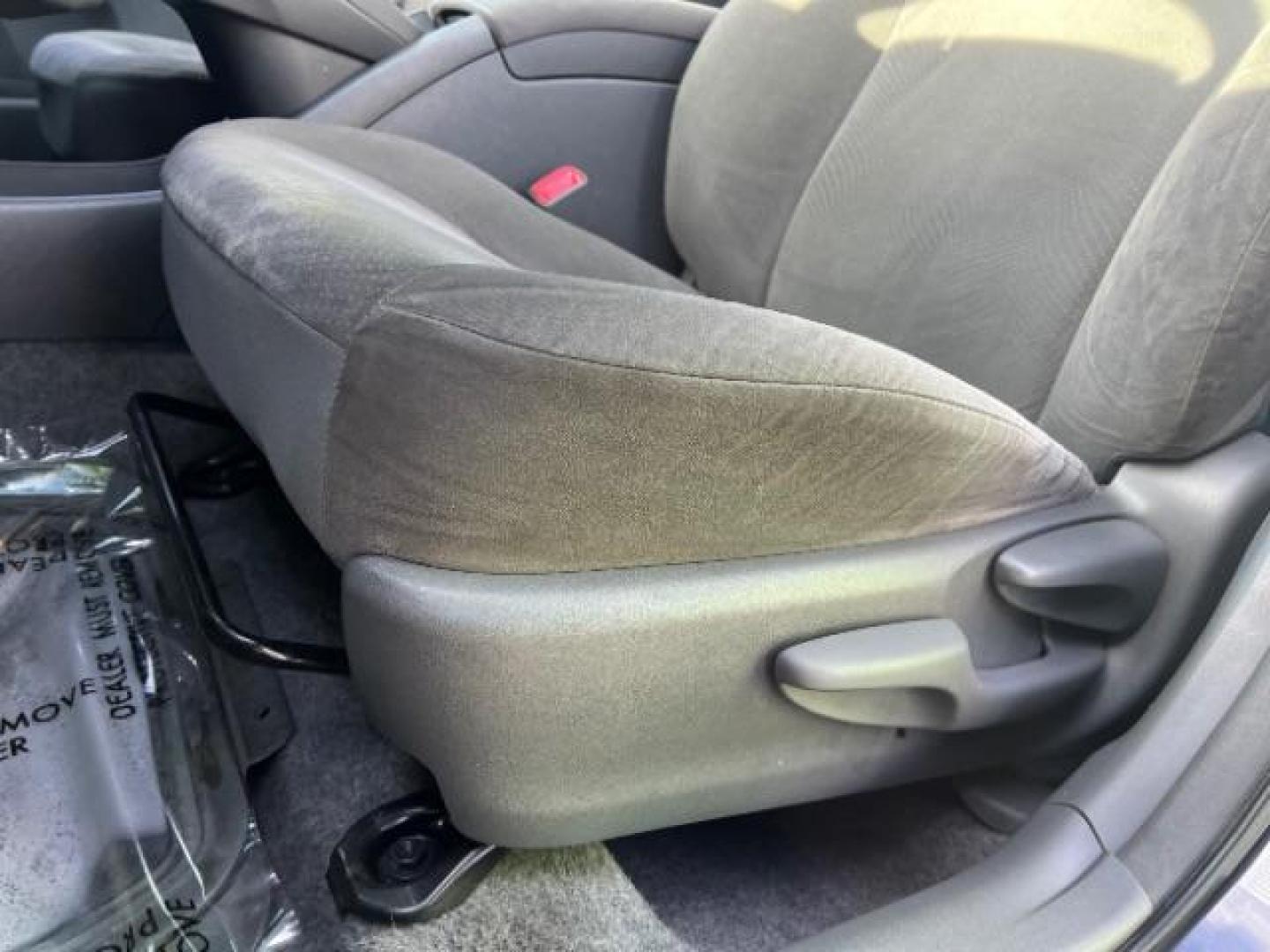 2011 Winter Gray Metallic /Dark Gray Toyota Prius One | Two | Three | Four | Five (JTDKN3DU1B0) with an 1.8L I-4 DOHC engine, Automatic transmission, located at 1865 East Red Hills Pkwy, St. George, 84770, (435) 628-0023, 37.120850, -113.543640 - We specialize in helping ALL people get the best financing available. No matter your credit score, good, bad or none we can get you an amazing rate. Had a bankruptcy, divorce, or repossessions? We give you the green light to get your credit back on the road. Low down and affordable payments that fit - Photo#13