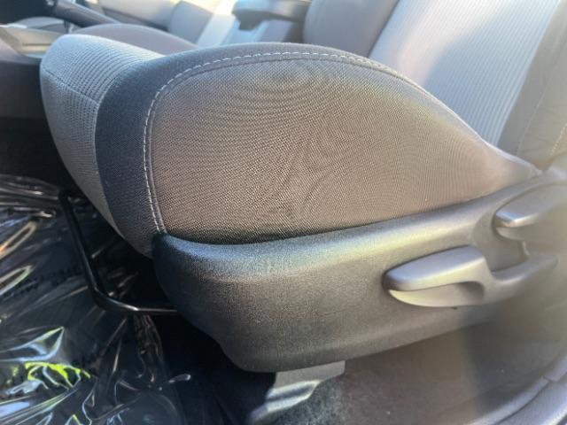 2014 Blue Crush Metallic /Ash Toyota RAV4 XLE (2T3RFREV7EW) with an 2.5L I-4 DOHC engine, Automatic transmission, located at 1865 East Red Hills Pkwy, St. George, 84770, (435) 628-0023, 37.120850, -113.543640 - Photo#13