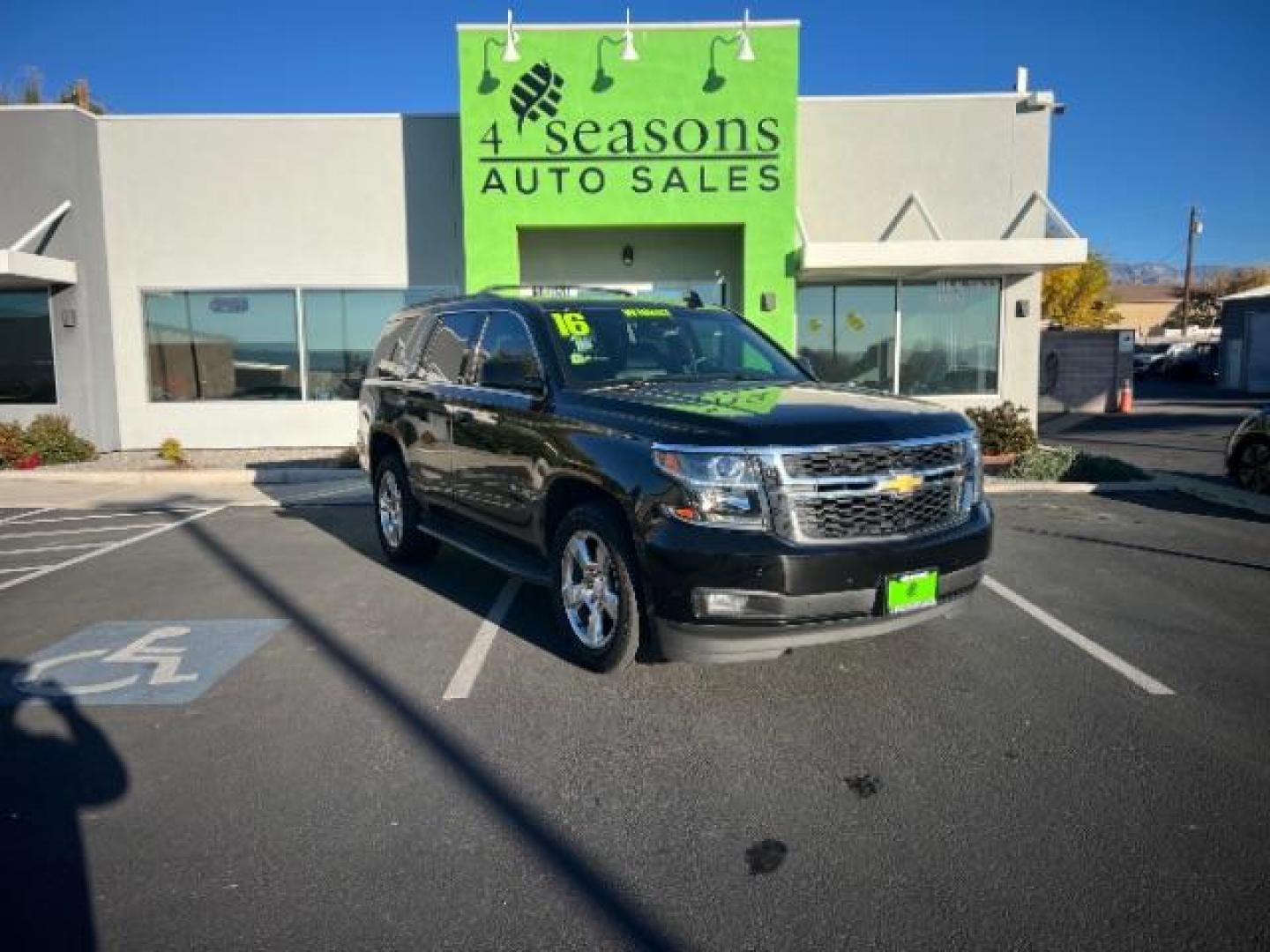 2016 Chevrolet Tahoe LT's photo