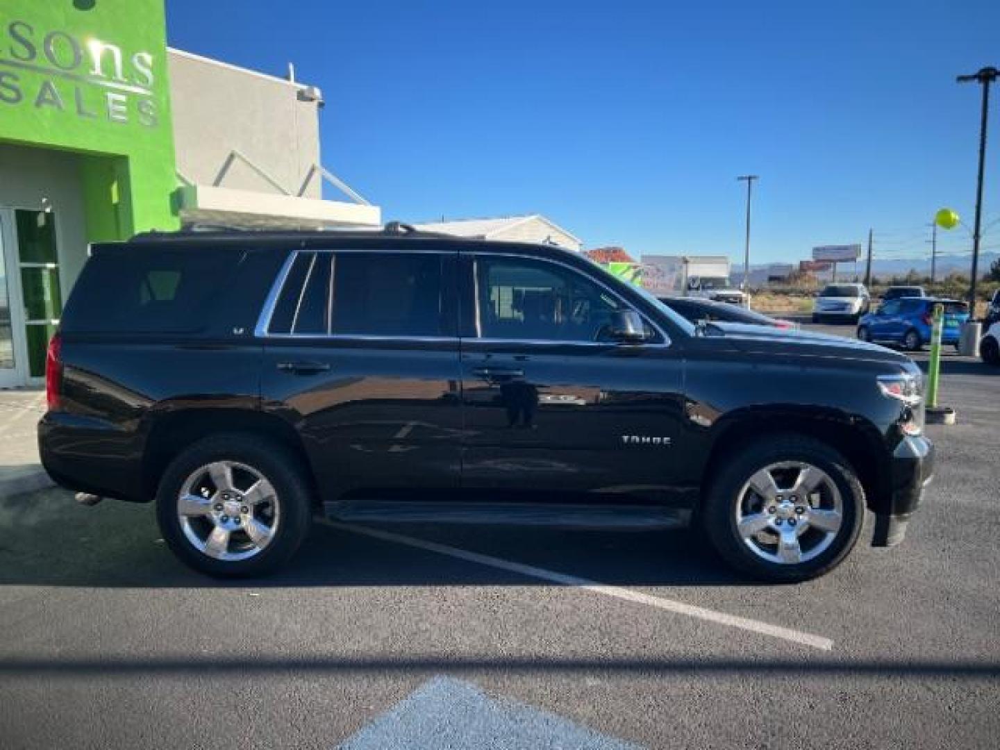 2016 Black /Jet Black Chevrolet Tahoe LT (1GNSKBKC6GR) with an EcoTec3 5.3L V-8 gasoline direct injection engine, Automatic transmission, located at 1865 East Red Hills Pkwy, St. George, 84770, (435) 628-0023, 37.120850, -113.543640 - We specialize in helping ALL people get the best financing available. No matter your credit score, good, bad or none we can get you an amazing rate. Had a bankruptcy, divorce, or repossessions? We give you the green light to get your credit back on the road. Low down and affordable payments that fit - Photo#7