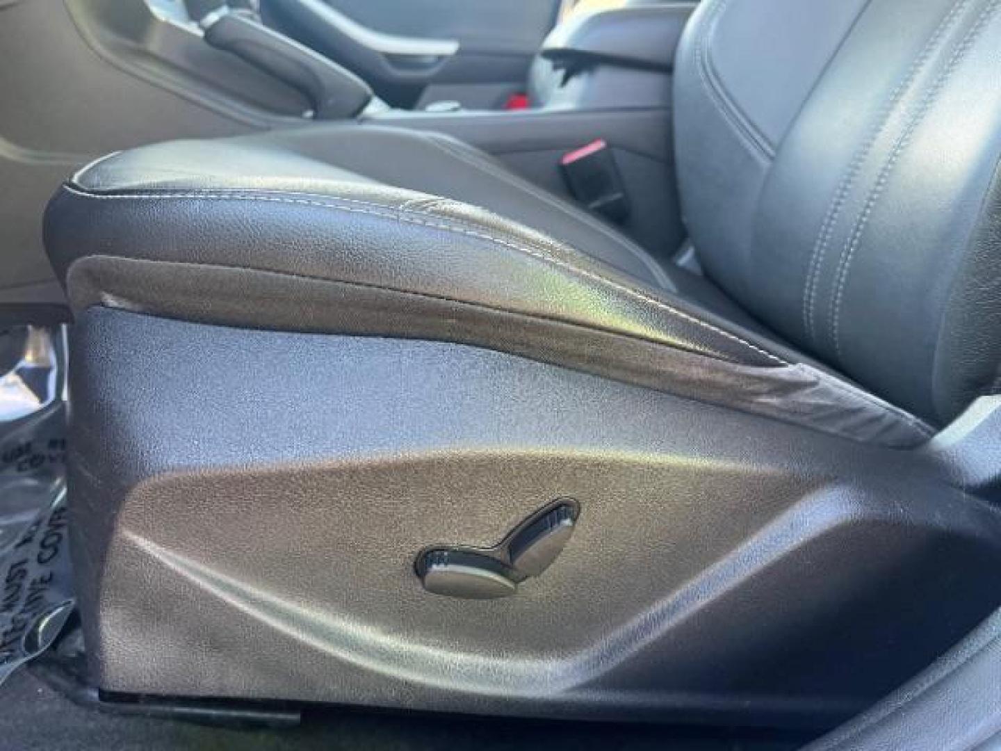 2014 Performance Blue Metallic /Medium Light Stone Ford Focus SE (1FADP3K20EL) with an 2L I-4 gasoline direct injection engine, Automatic transmission, located at 1865 East Red Hills Pkwy, St. George, 84770, (435) 628-0023, 37.120850, -113.543640 - We specialize in helping ALL people get the best financing available. No matter your credit score, good, bad or none we can get you an amazing rate. Had a bankruptcy, divorce, or repossessions? We give you the green light to get your credit back on the road. Low down and affordable payments that fit - Photo#13