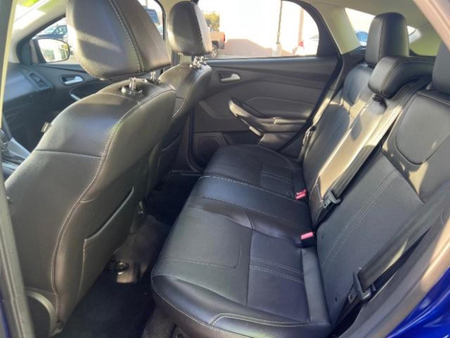 2014 Performance Blue Metallic /Medium Light Stone Ford Focus SE (1FADP3K20EL) with an 2L I-4 gasoline direct injection engine, Automatic transmission, located at 1865 East Red Hills Pkwy, St. George, 84770, (435) 628-0023, 37.120850, -113.543640 - We specialize in helping ALL people get the best financing available. No matter your credit score, good, bad or none we can get you an amazing rate. Had a bankruptcy, divorce, or repossessions? We give you the green light to get your credit back on the road. Low down and affordable payments that fit - Photo#21