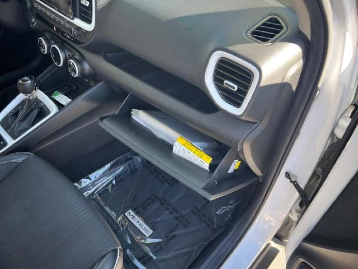 2022 Ceramic White w/Black Roof /Black Hyundai Venue Limited (KMHRC8A30NU) with an Smartstream 1.6L I-4 DOHC engine, Automatic transmission, located at 1865 East Red Hills Pkwy, St. George, 84770, (435) 628-0023, 37.120850, -113.543640 - Photo#28